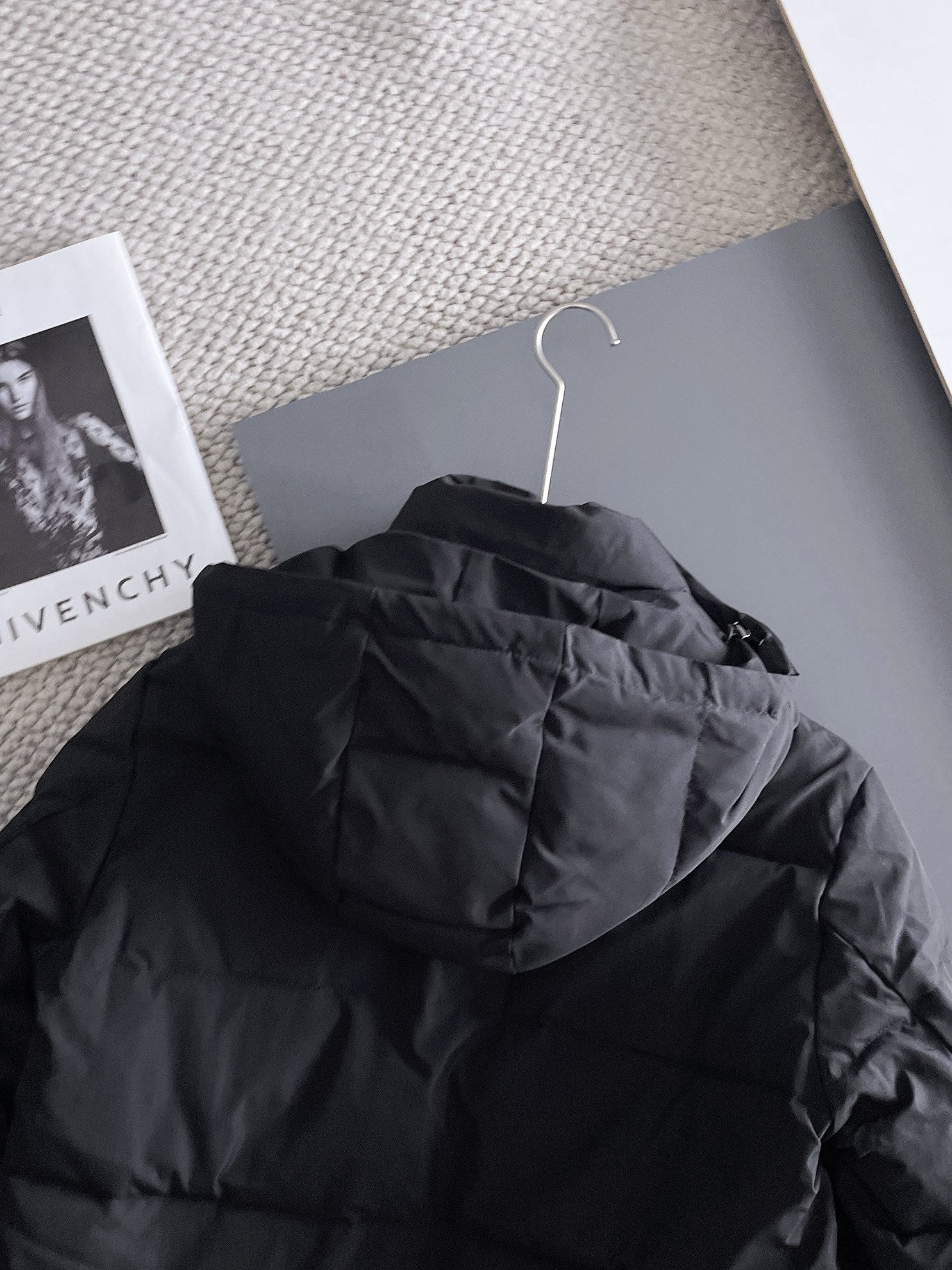 PRADA 2024 FW Premium Goose Down Jacket | Colorblock Design | Unisex | M–3XL