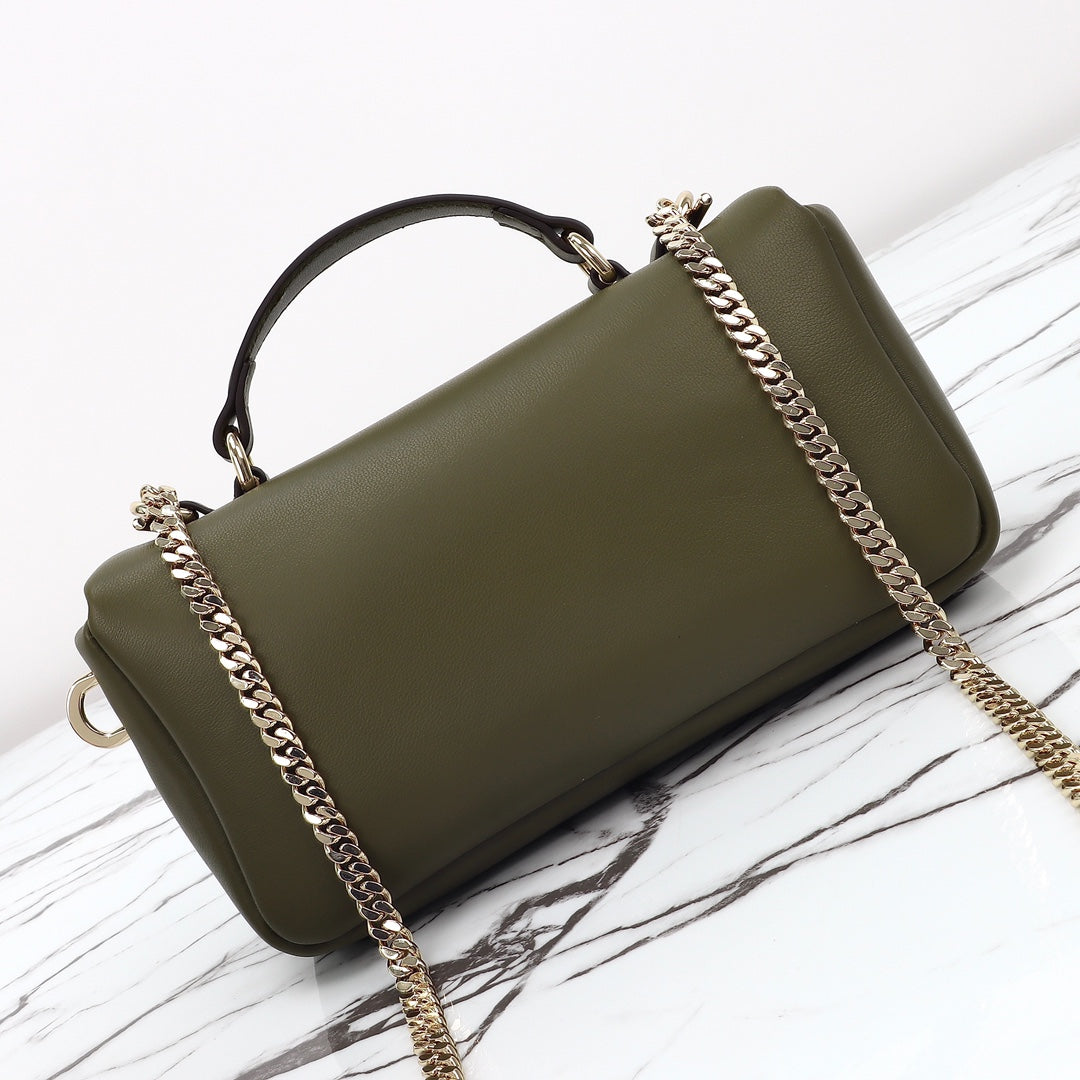 GUCCI women's bags 06