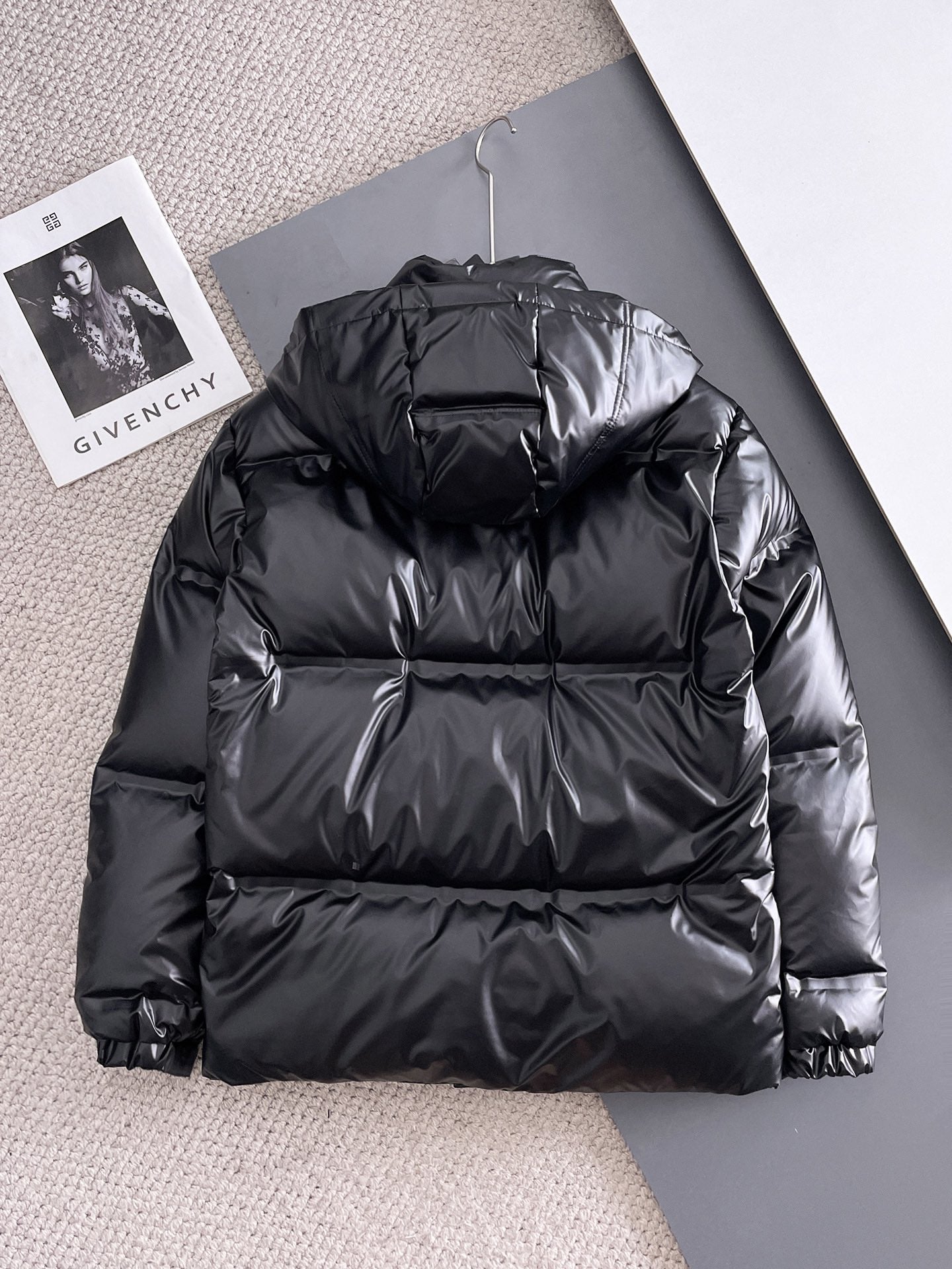 PRADA 2024 FW Premium Goose Down Jacket | Colorblock Design | Unisex | M–3XL