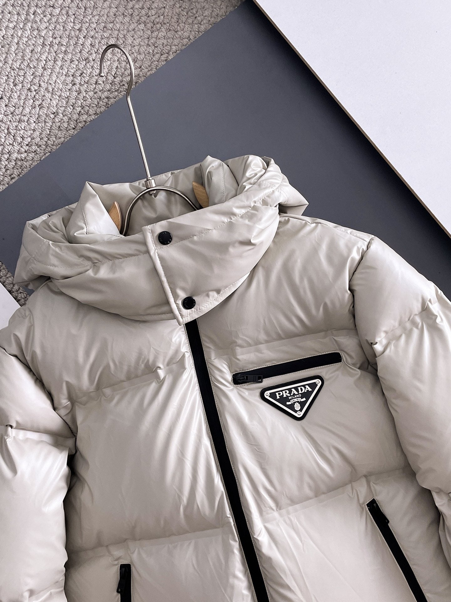 PRADA 2024 FW Premium Goose Down Jacket | Colorblock Design | Unisex | M–3XL