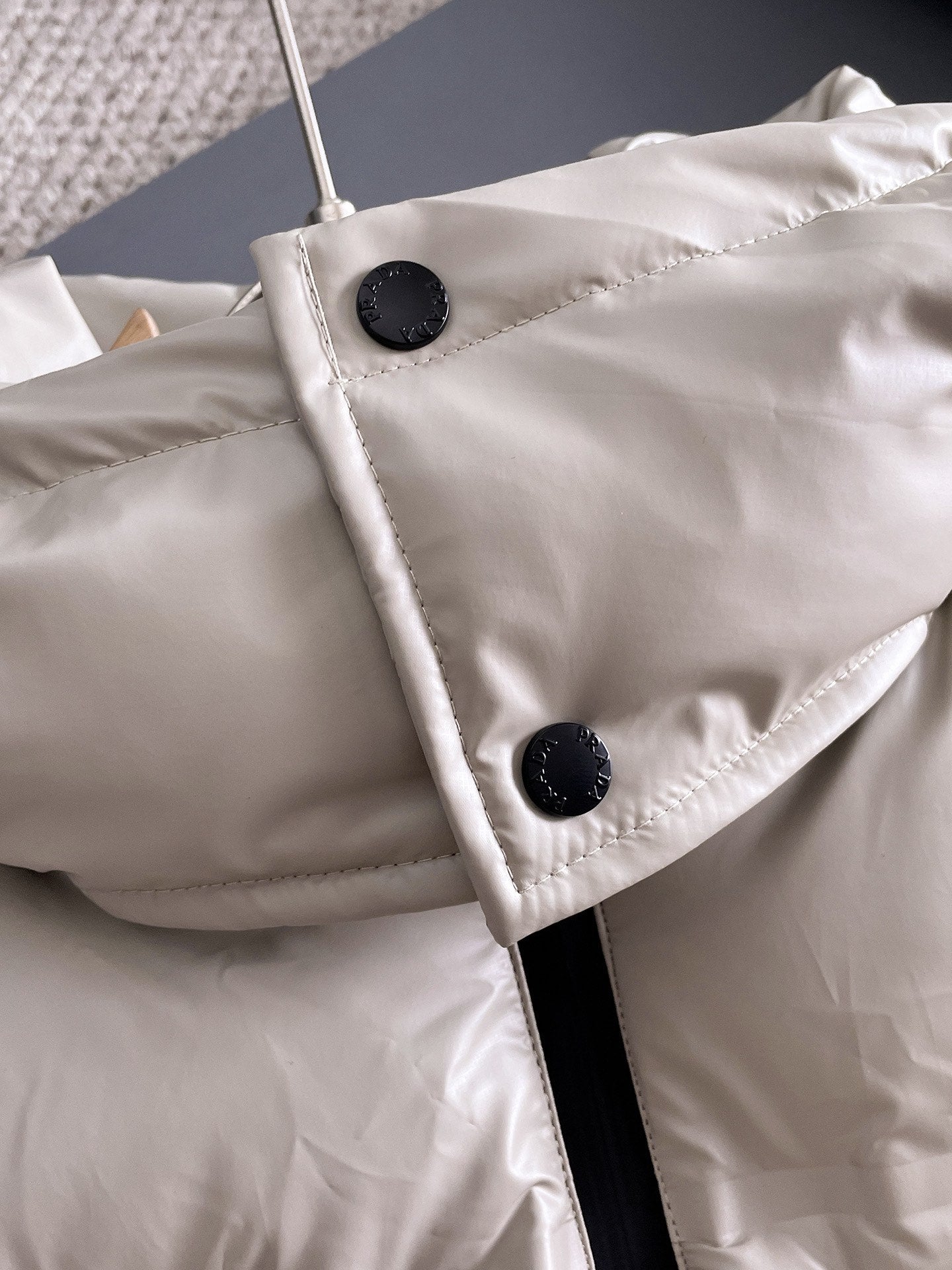 PRADA 2024 FW Premium Goose Down Jacket | Colorblock Design | Unisex | M–3XL