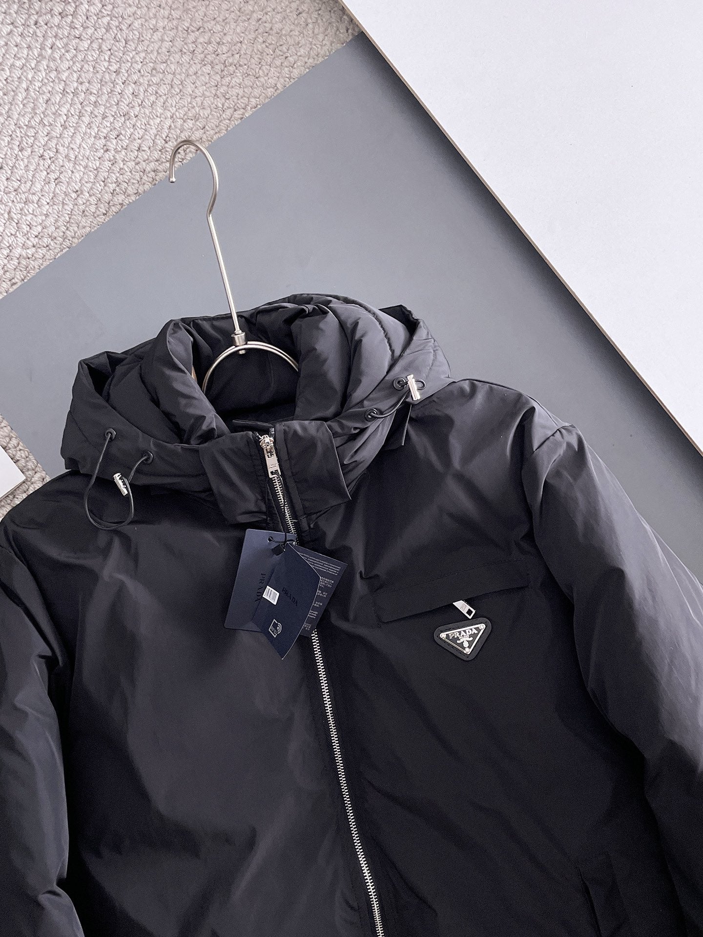 PRADA 2024 FW Premium Goose Down Jacket | Colorblock Design | Unisex | M–3XL