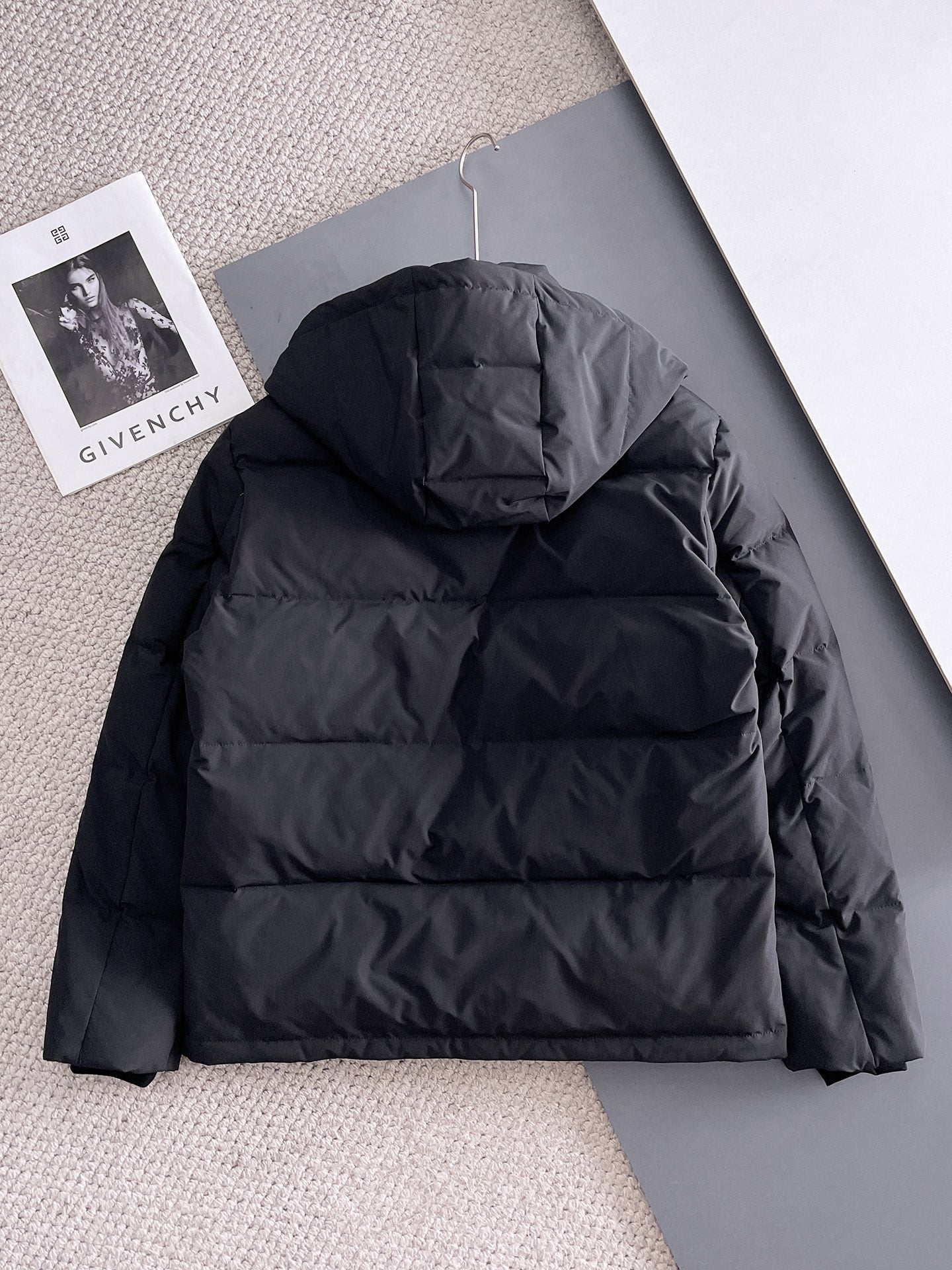PRADA 2024 FW Premium Goose Down Jacket | Colorblock Design | Unisex | M–3XL
