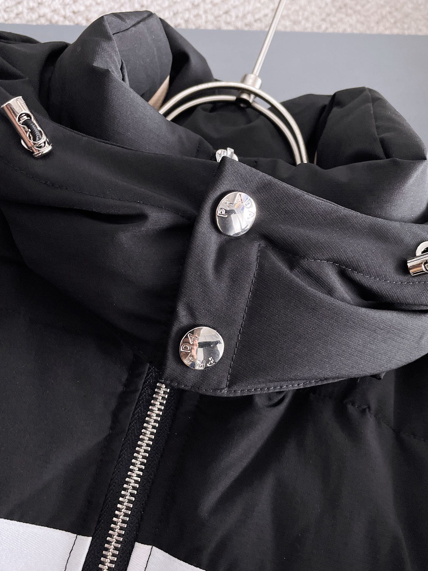 PRADA 2024 FW Premium Goose Down Jacket | Colorblock Design | Unisex | M–3XL