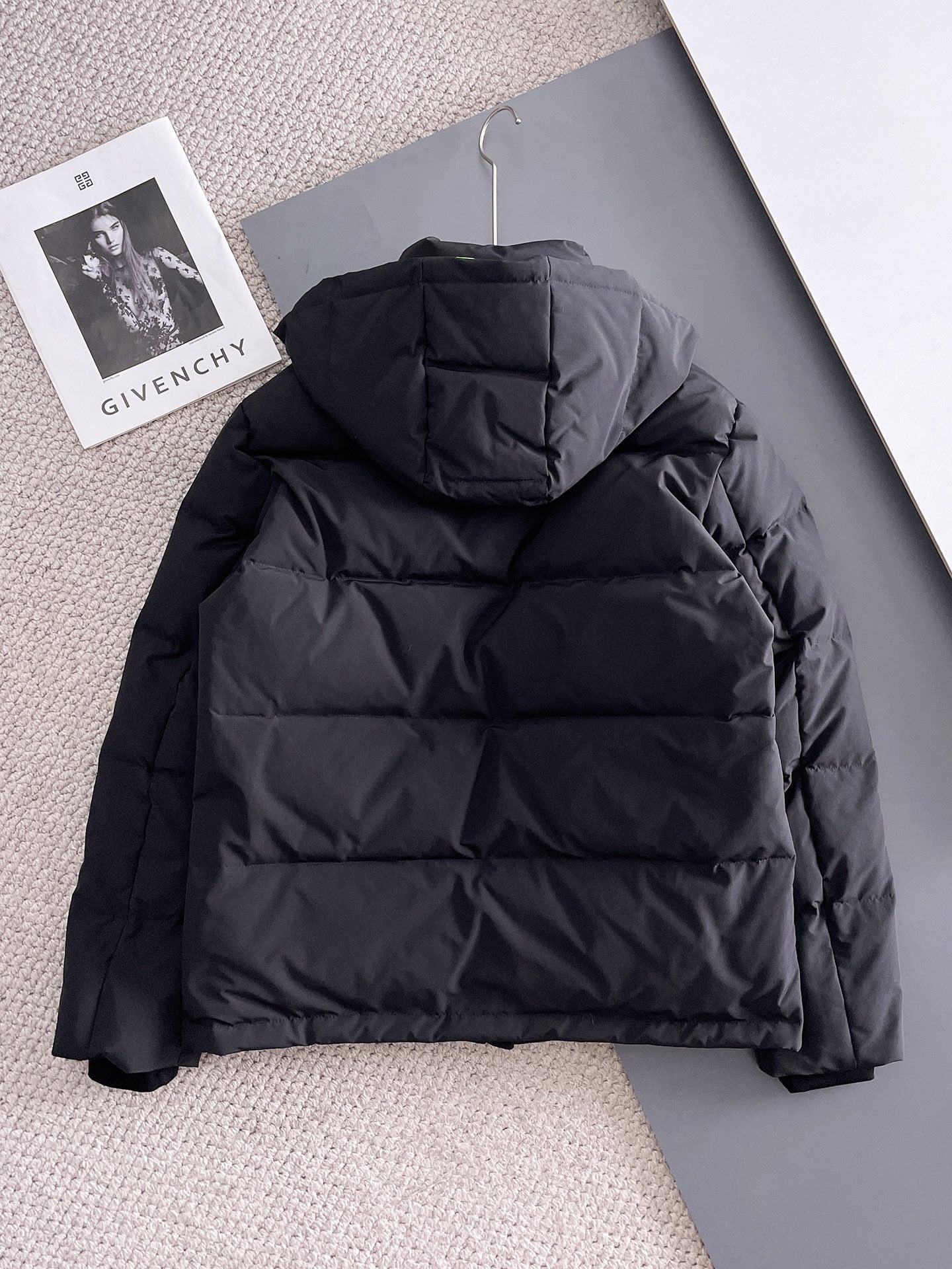 PRADA 2024 FW Premium Goose Down Jacket | Colorblock Design | Unisex | M–3XL
