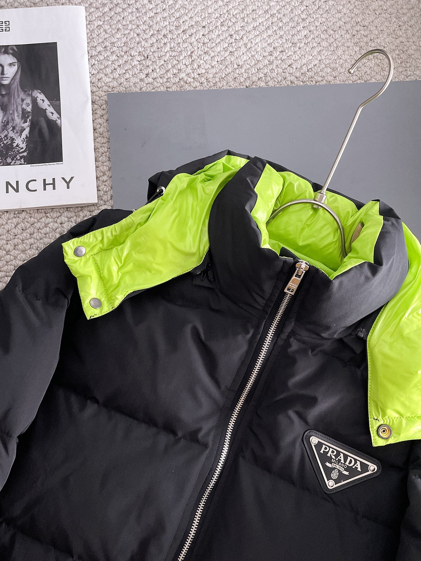 PRADA 2024 FW Premium Goose Down Jacket | Colorblock Design | Unisex | M–3XL