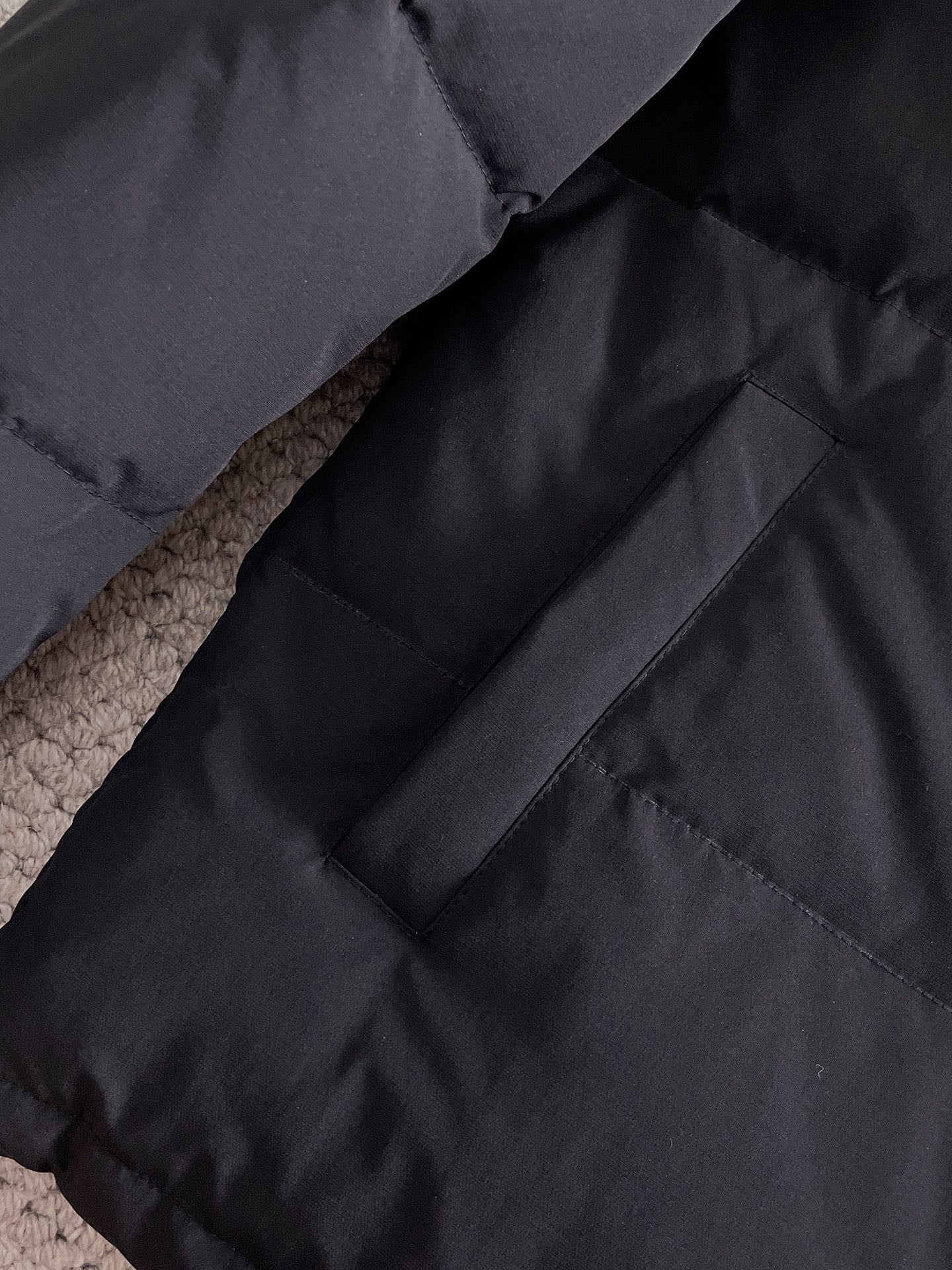 PRADA 2024 FW Premium Goose Down Jacket | Colorblock Design | Unisex | M–3XL