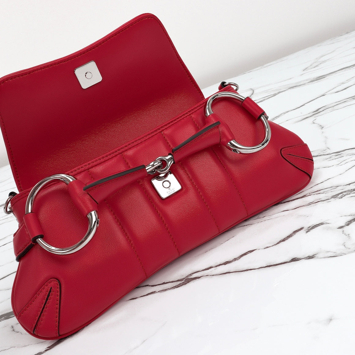 GUCCI women's bags 11