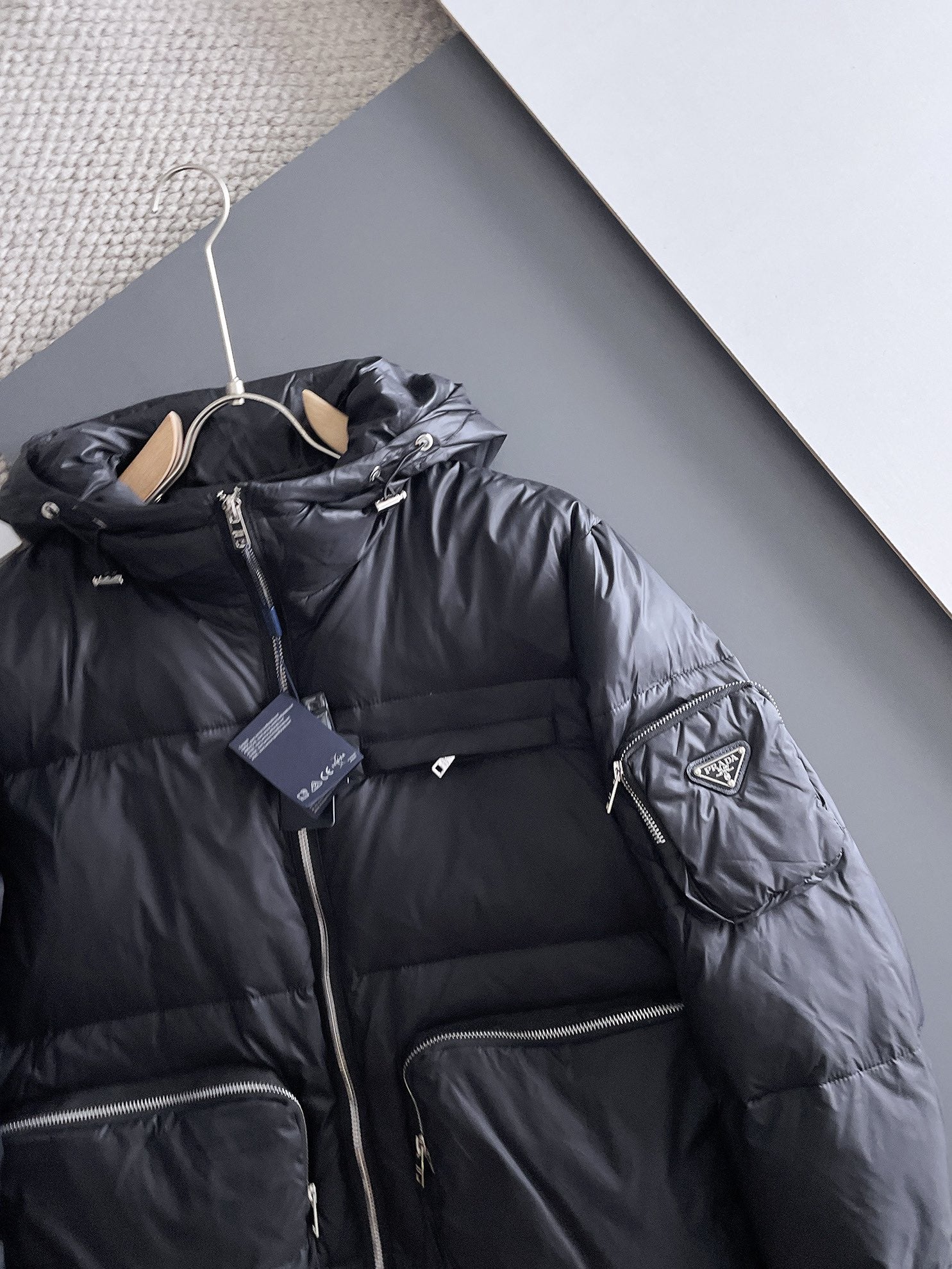 PRADA 2024 FW Premium Goose Down Jacket | Colorblock Design | Unisex | M–3XL