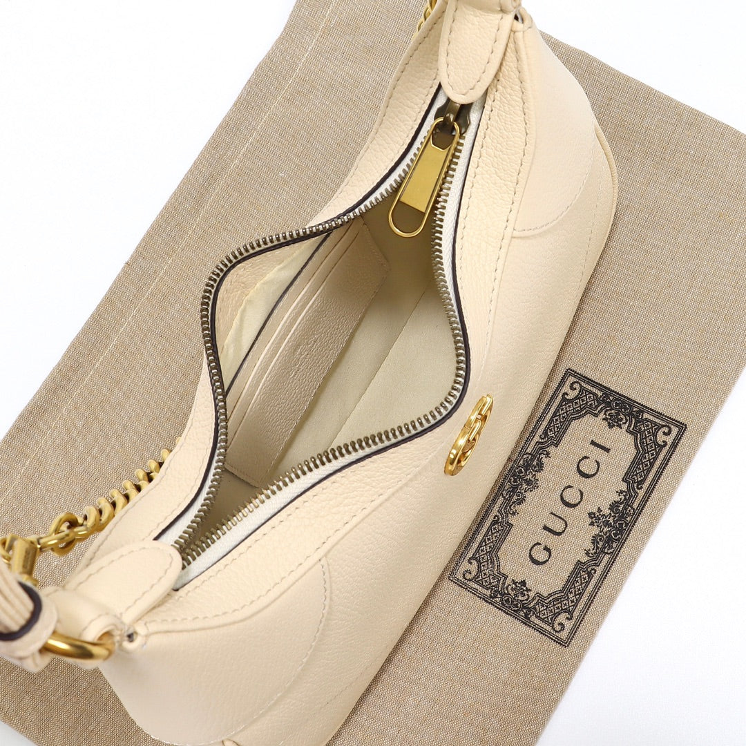 GUCCI women's bags 30