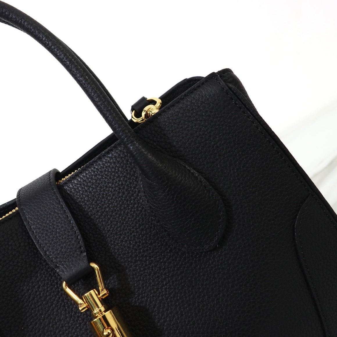 GUCCI women's bags 69
