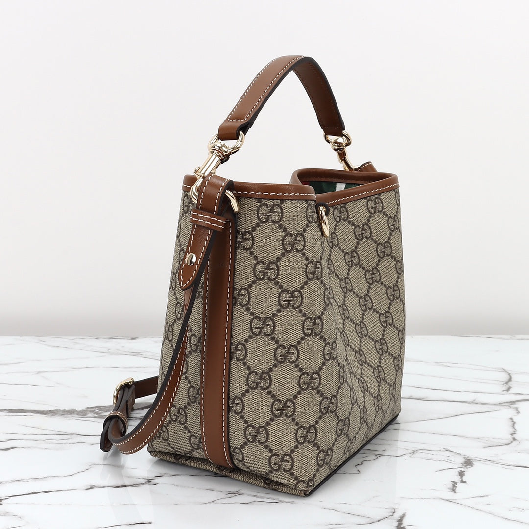 GUCCI women's bags 80