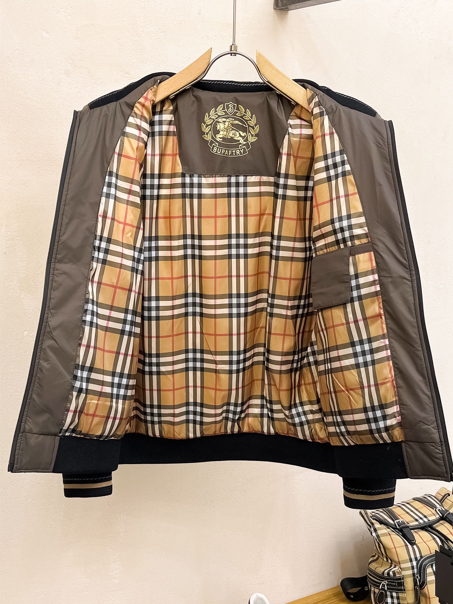 Burberry 2024 Autumn/Winter Premium Down Jacket – Unisex M–3XL