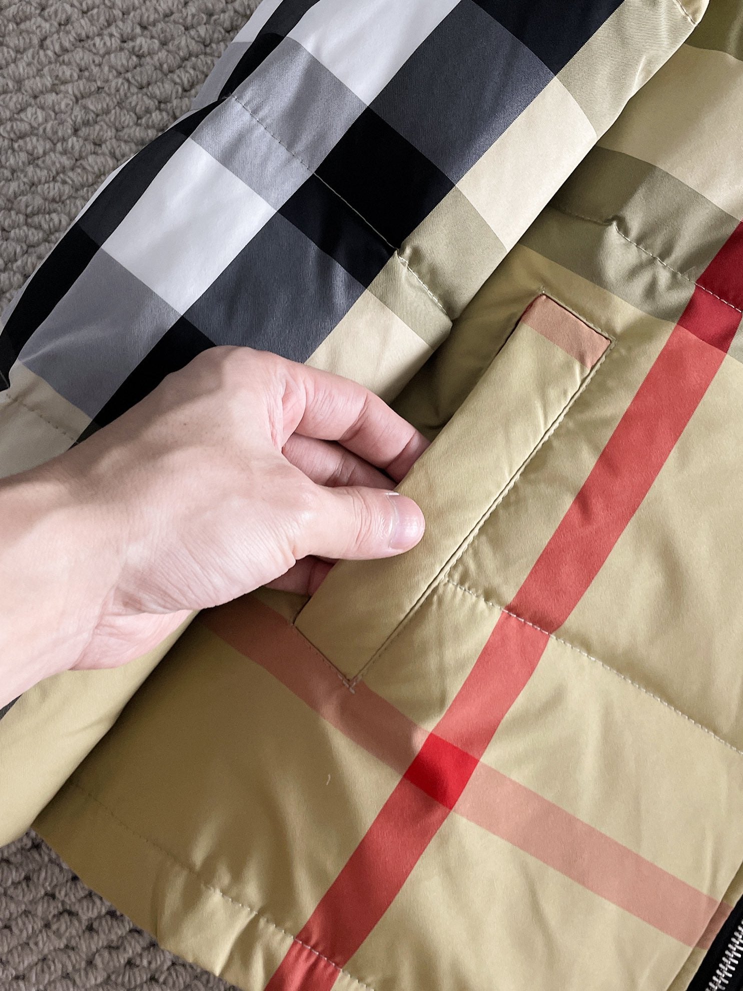 Burberry 2024 Autumn/Winter Premium Down Jacket – Unisex M–3XL
