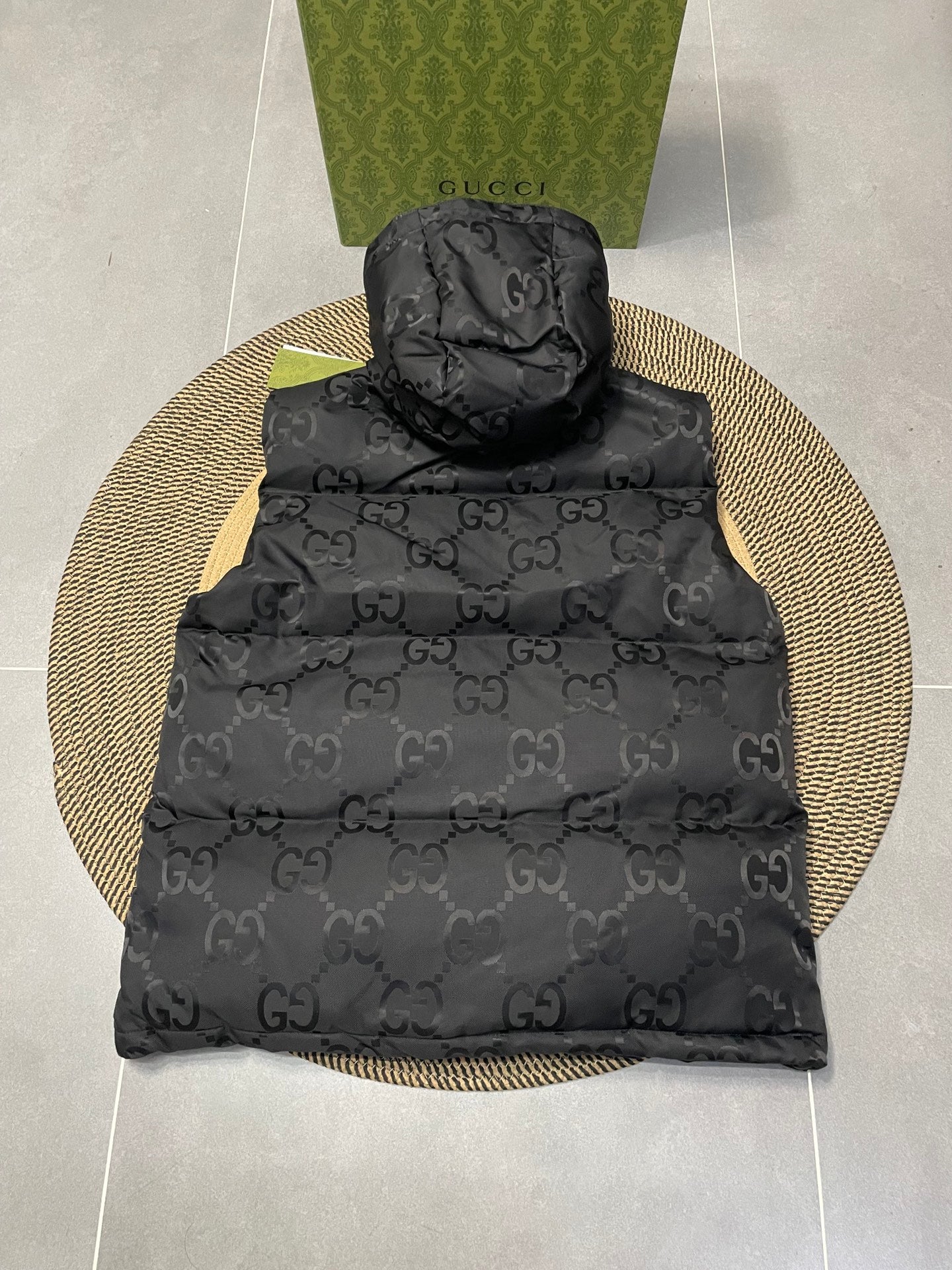 GUCCI FW New GG Monogram Hooded Down Vest – Unisex | Sizes 42–50