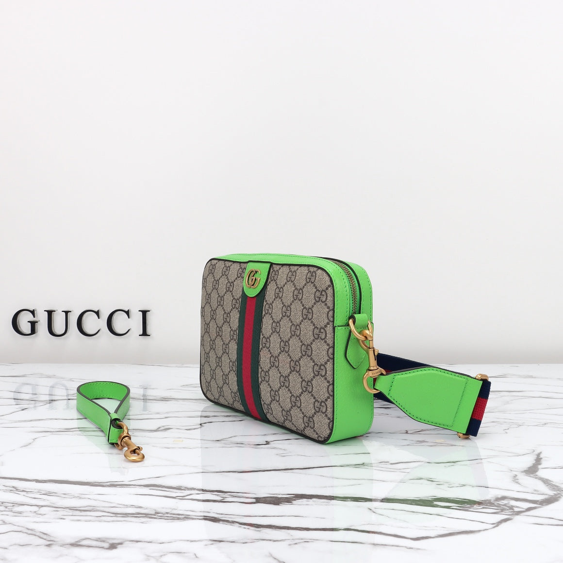 GUCCI women's bags 104