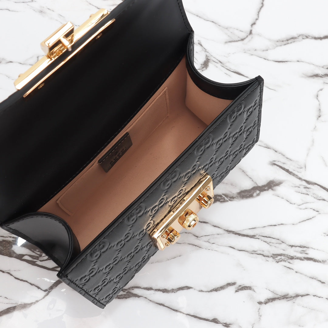 GUCCI women's bags 111