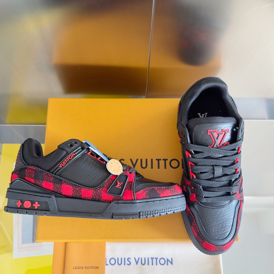 Louis Vuitton sneakers 02
