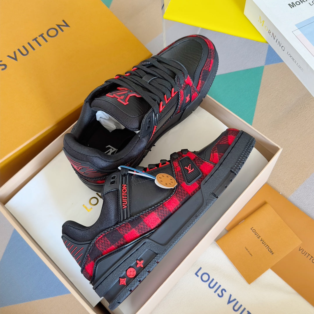 Louis Vuitton sneakers 02