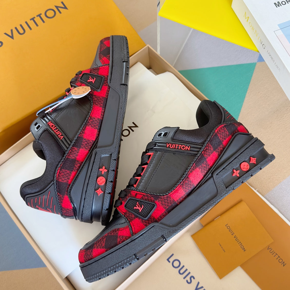 Louis Vuitton sneakers 02