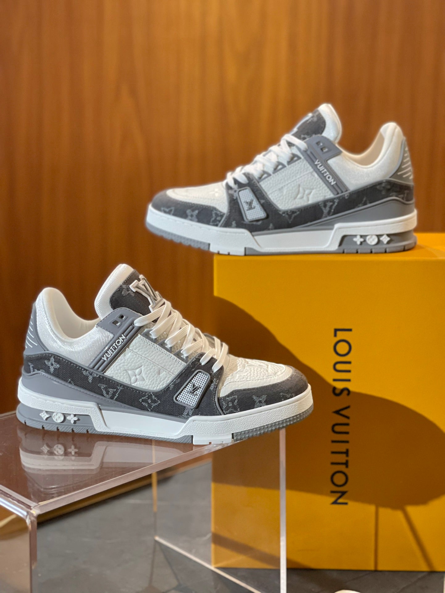 Louis Vuitton sneakers 11
