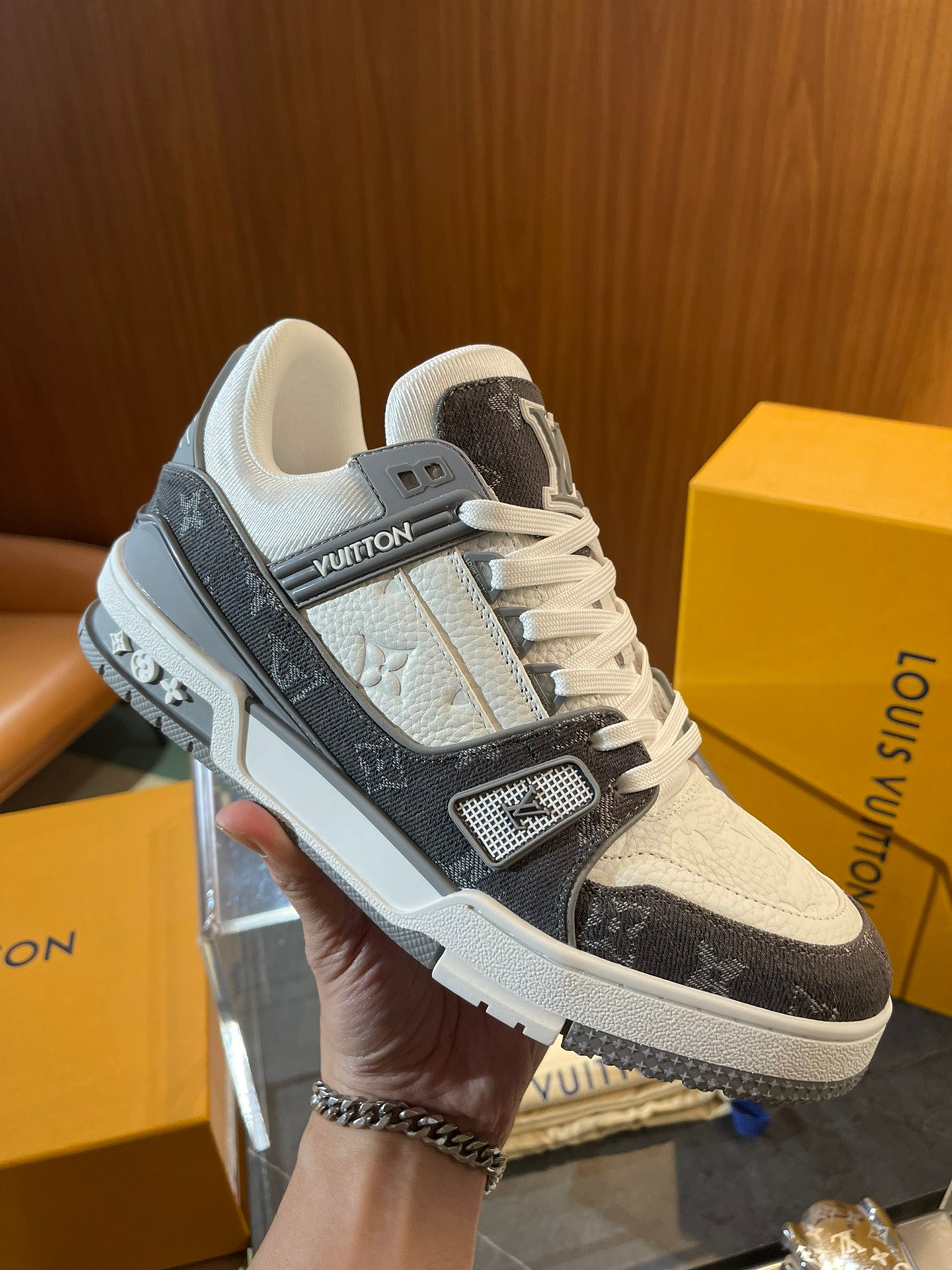 Louis Vuitton sneakers 11