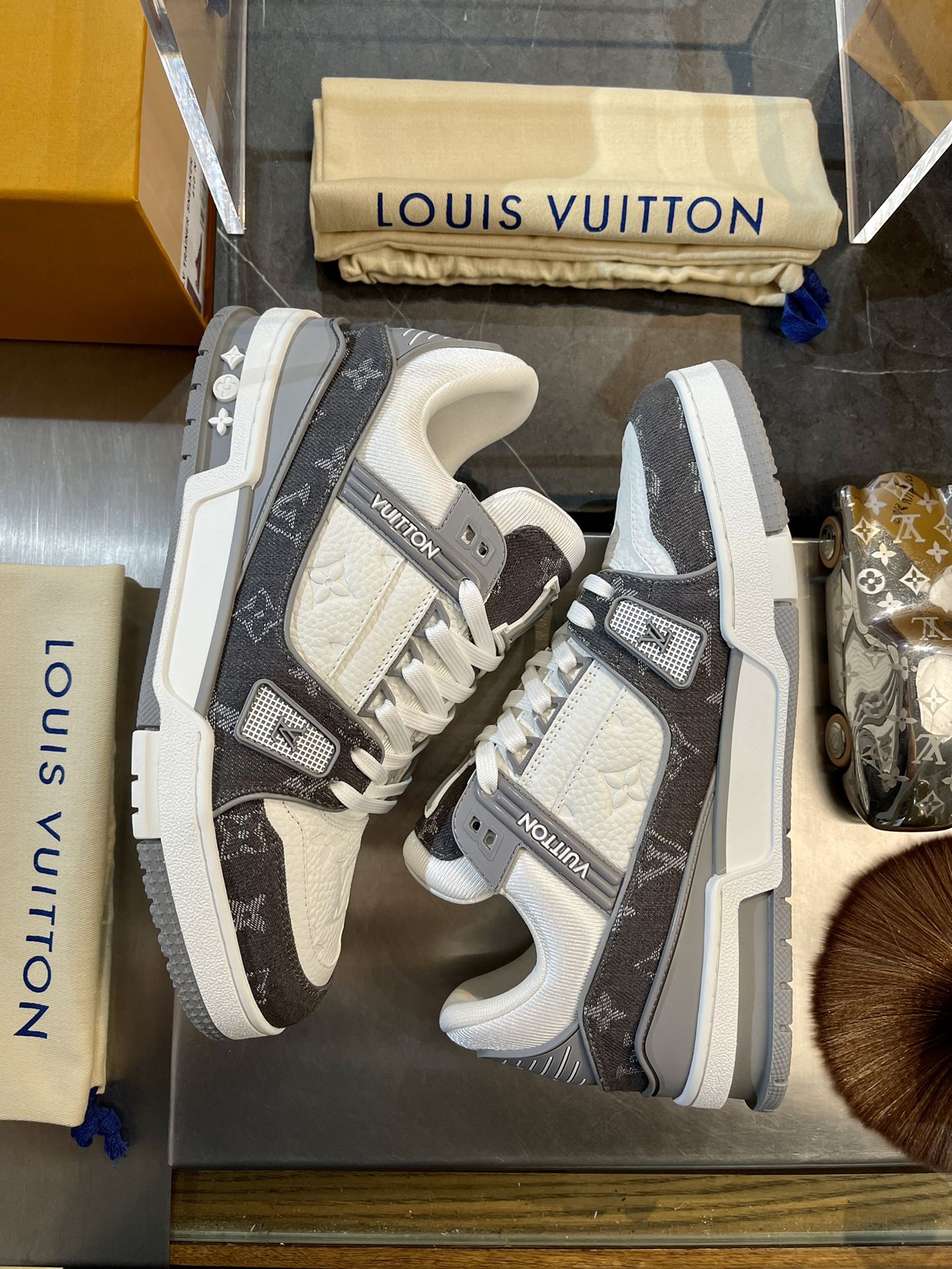 Louis Vuitton sneakers 11