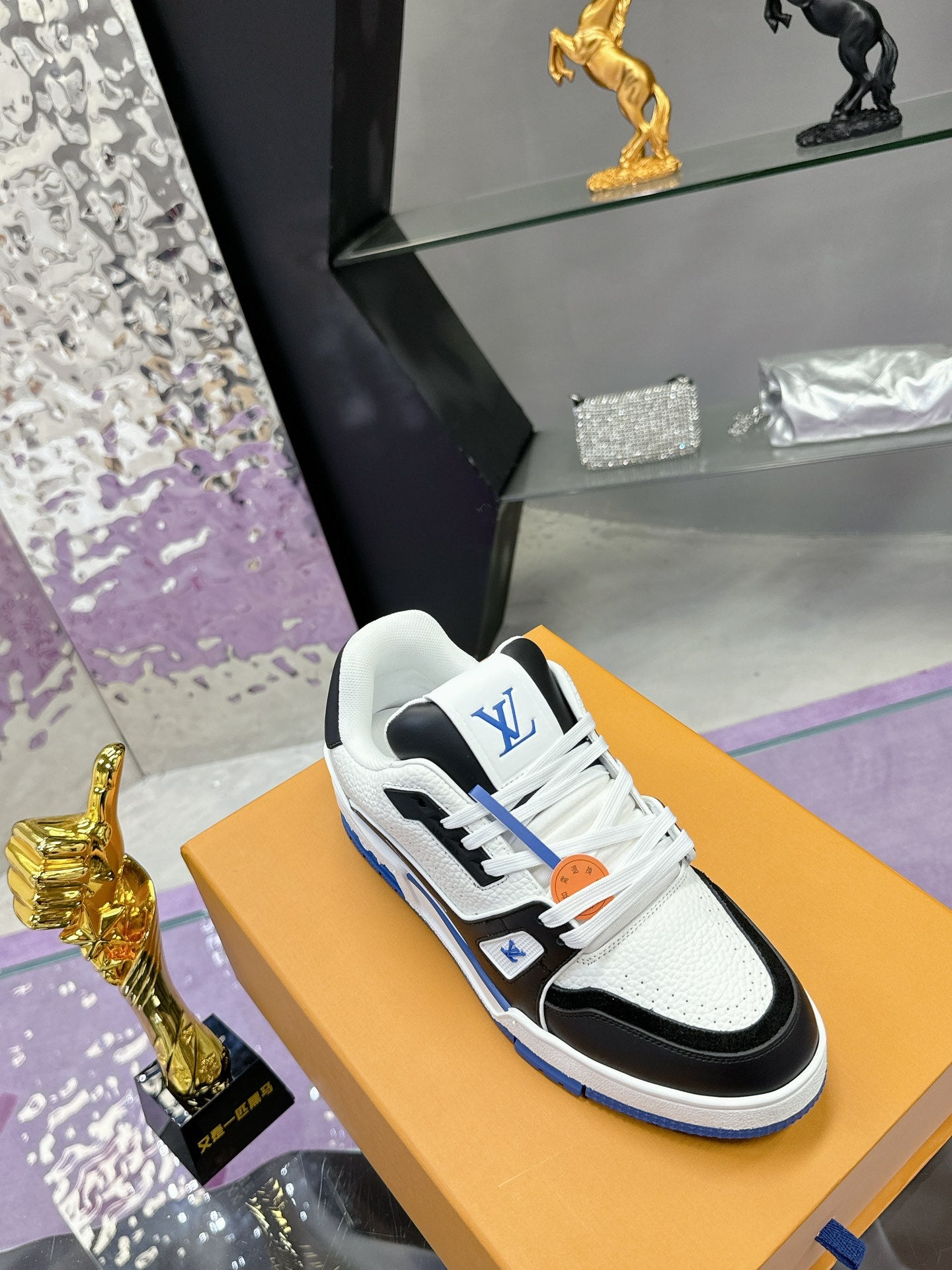 Louis Vuitton sneakers 14