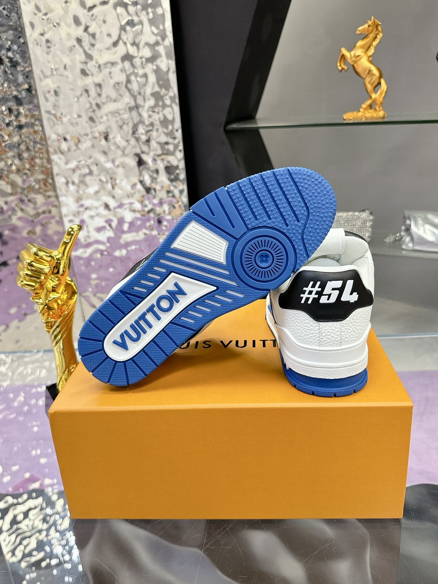 Louis Vuitton sneakers 14