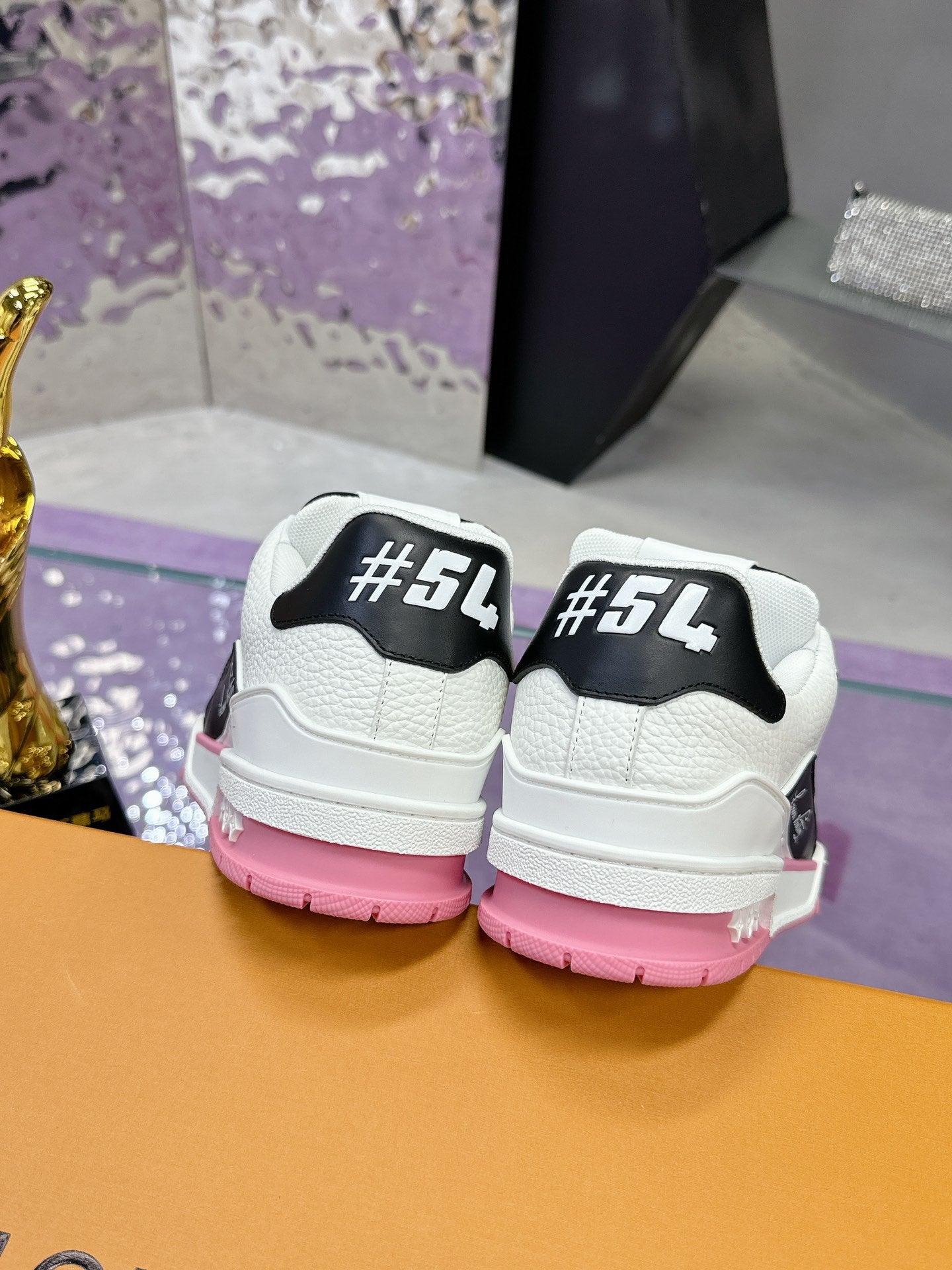 Louis Vuitton sneakers 16