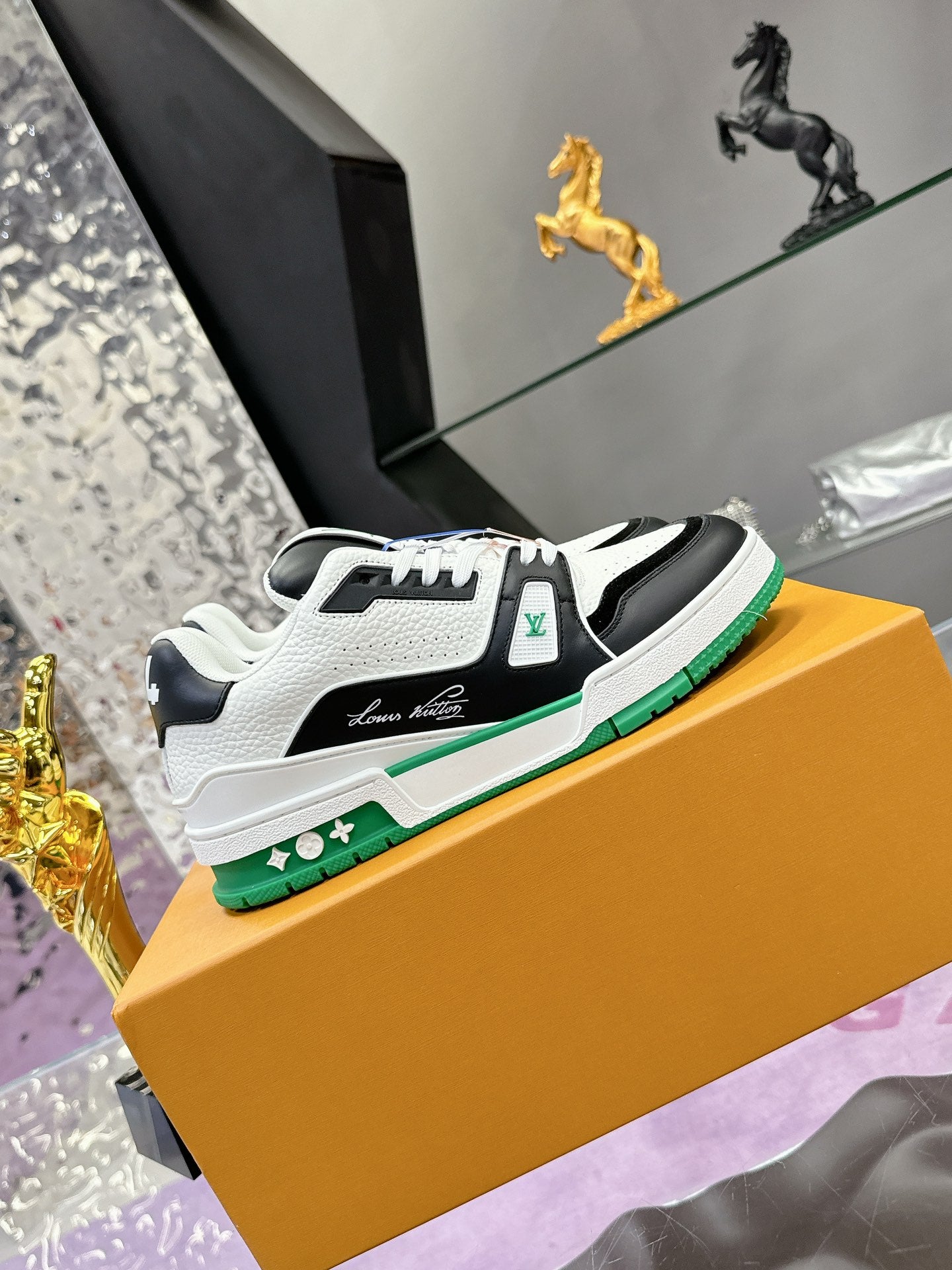 Louis Vuitton sneakers 17