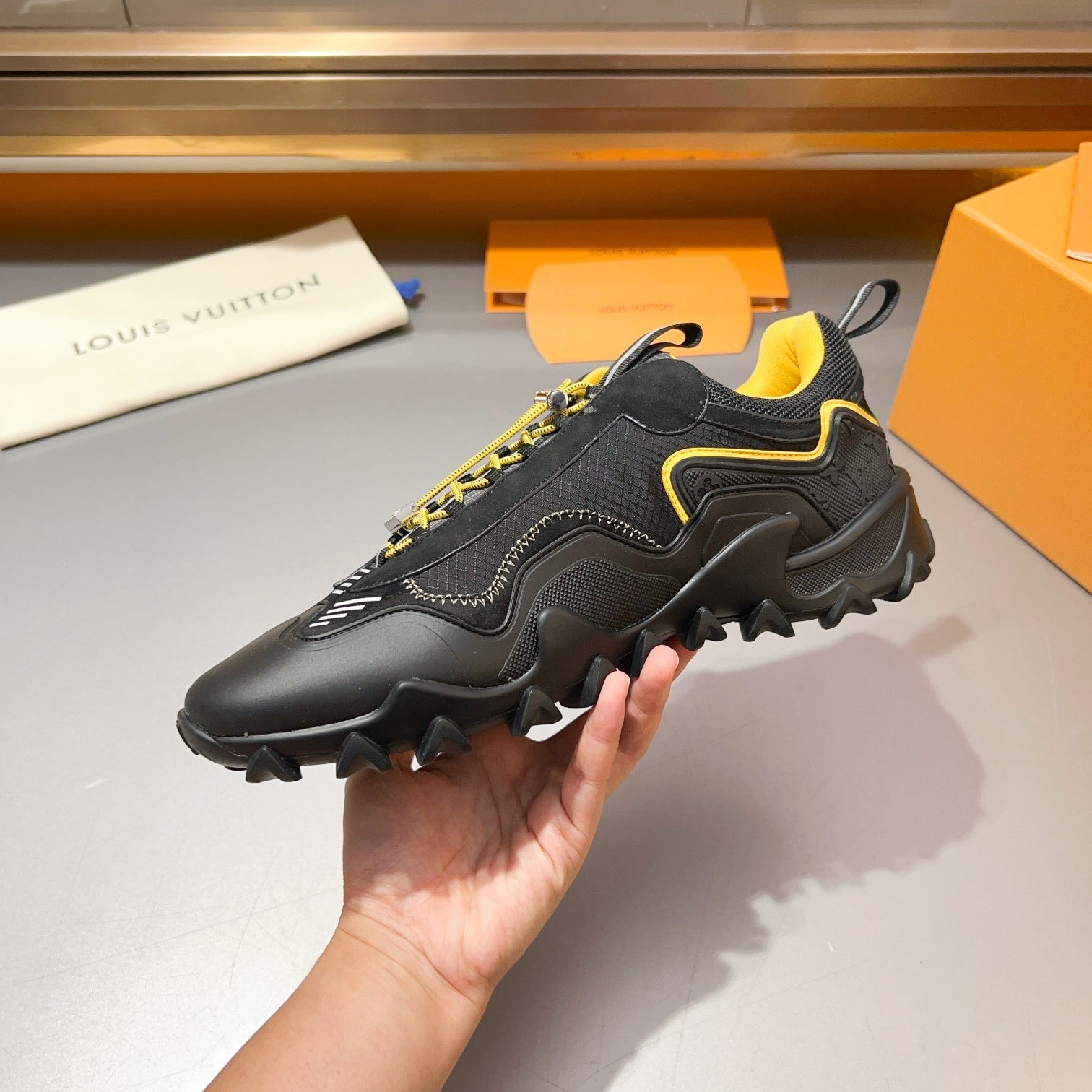 Louis Vuitton sneakers 18