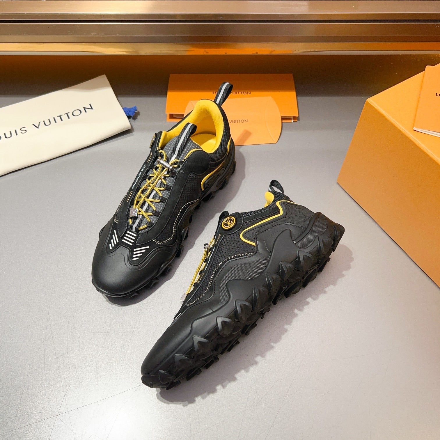 Louis Vuitton sneakers 18