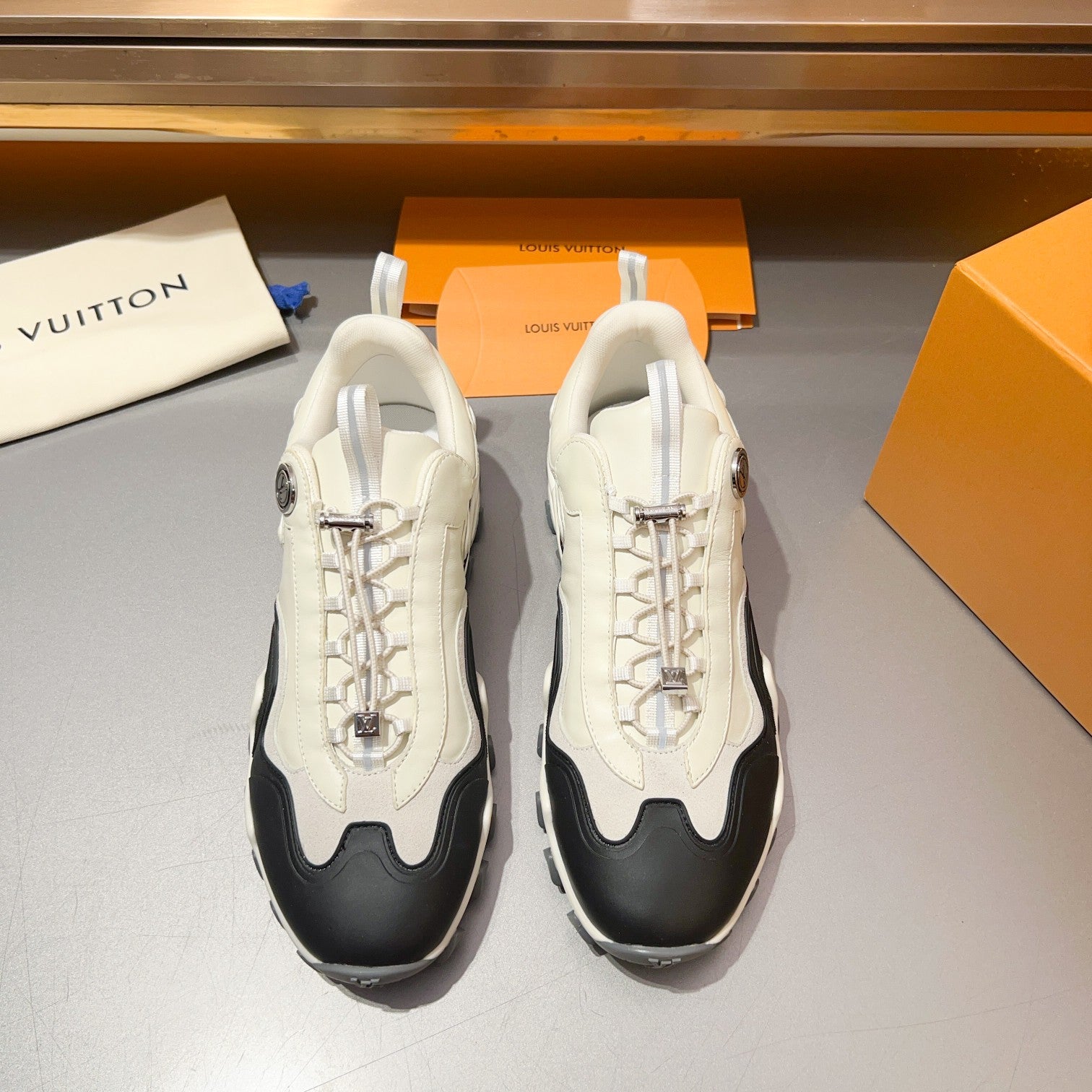 Louis Vuitton sneakers 19