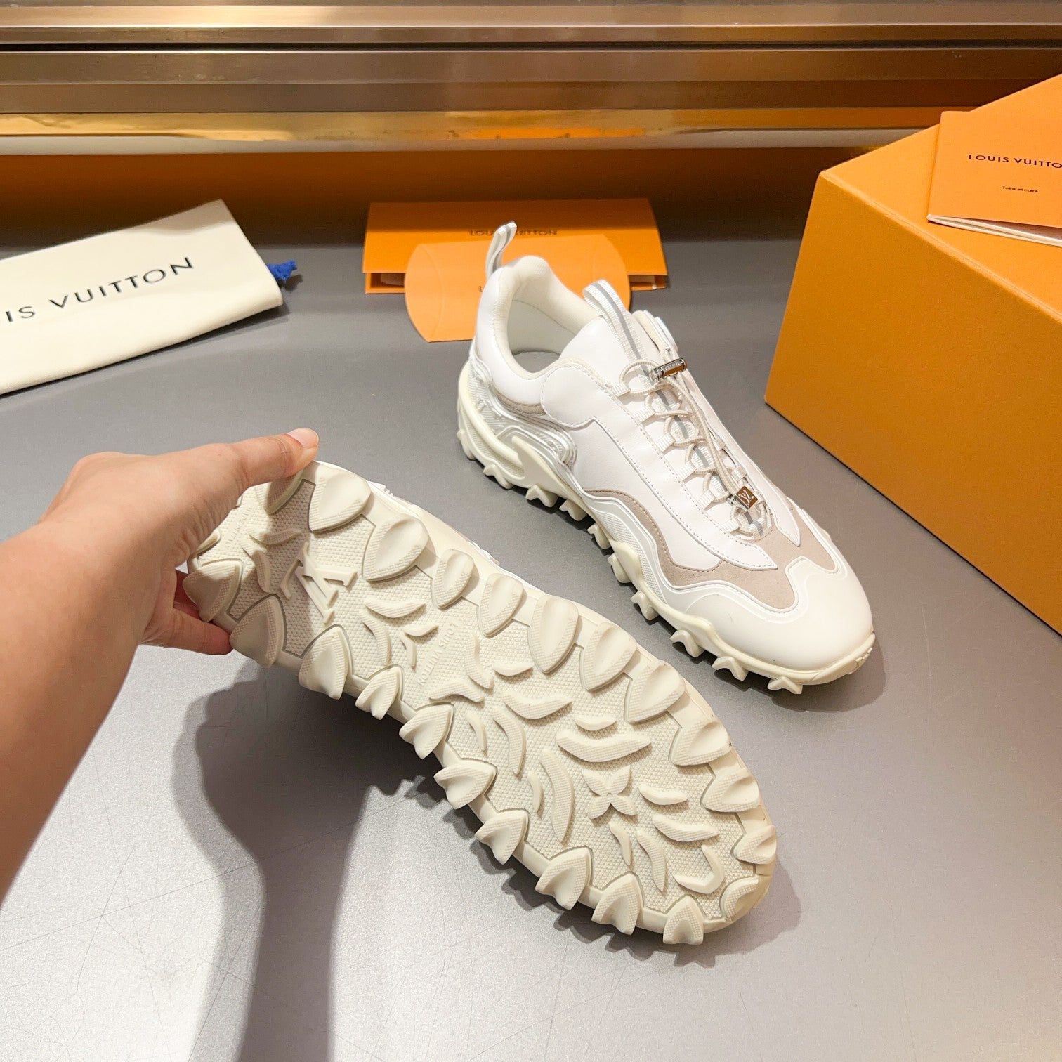Louis Vuitton sneakers 20