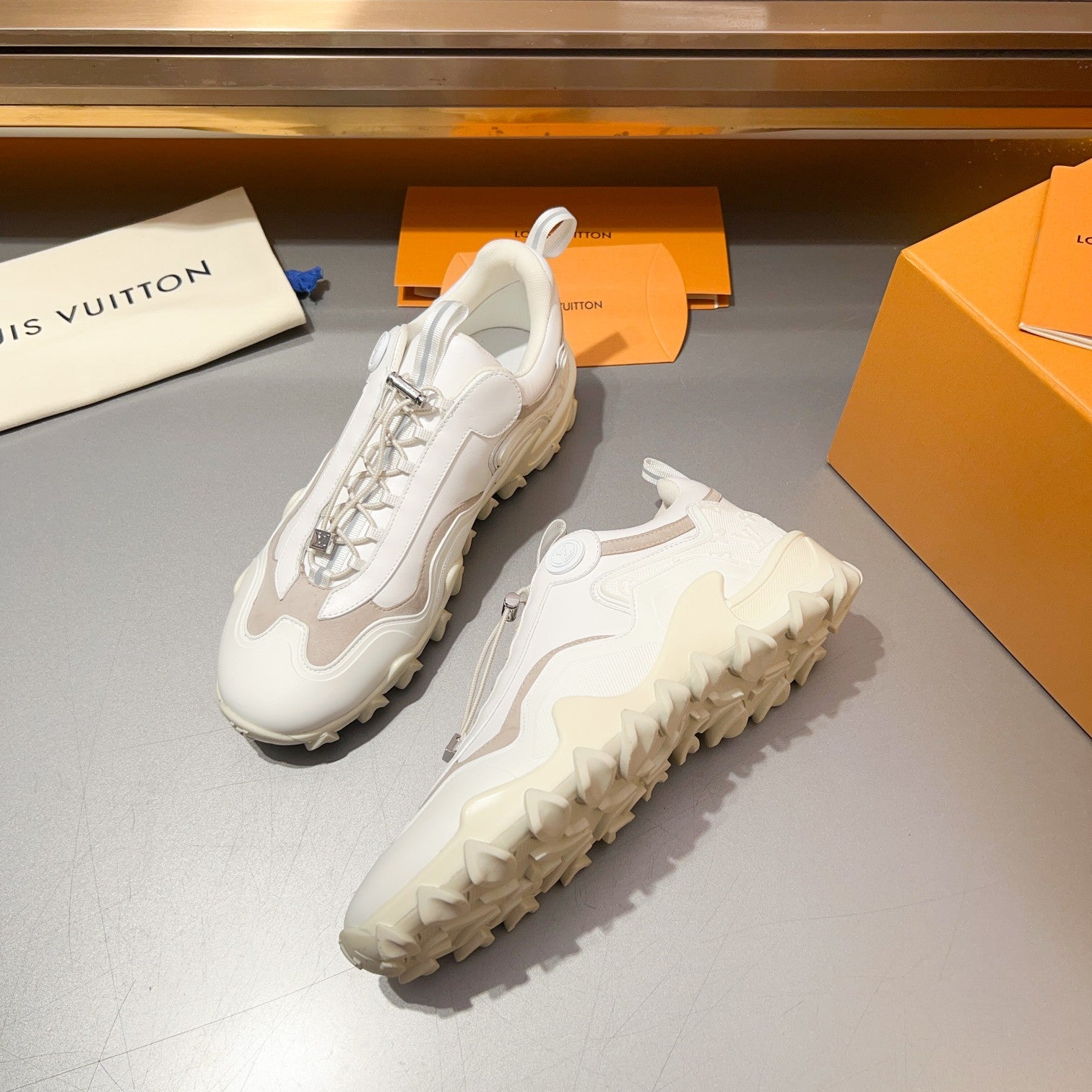 Louis Vuitton sneakers 20