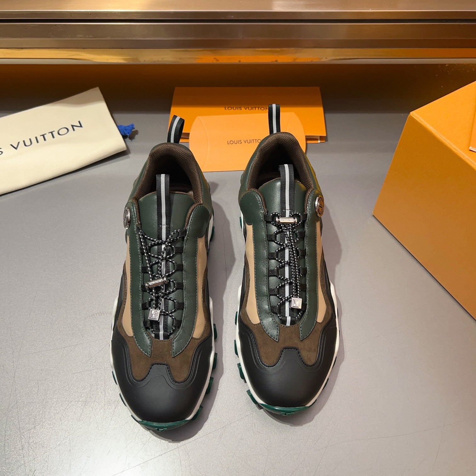 Louis Vuitton sneakers 21