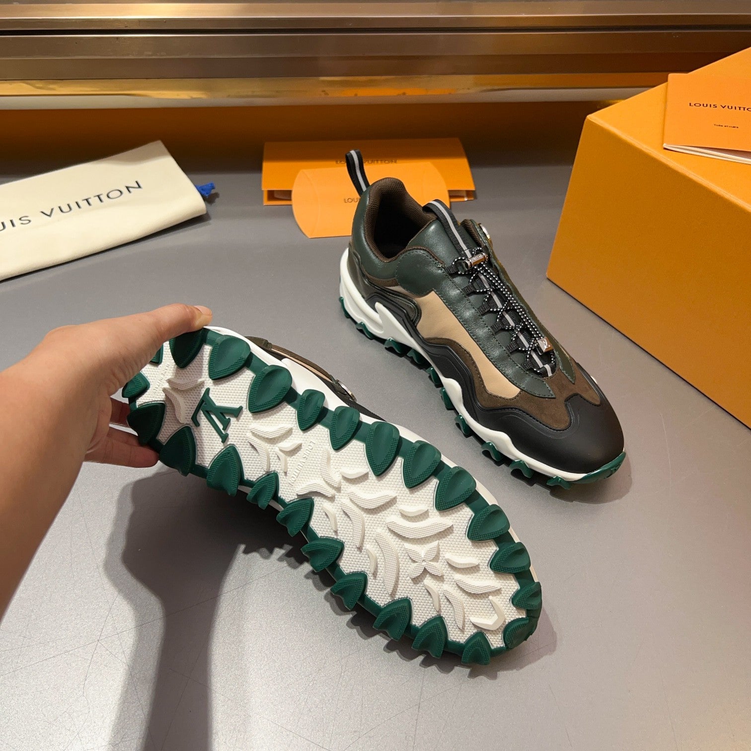 Louis Vuitton sneakers 21