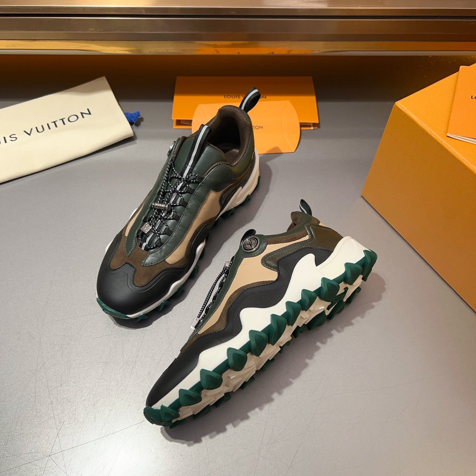 Louis Vuitton sneakers 21
