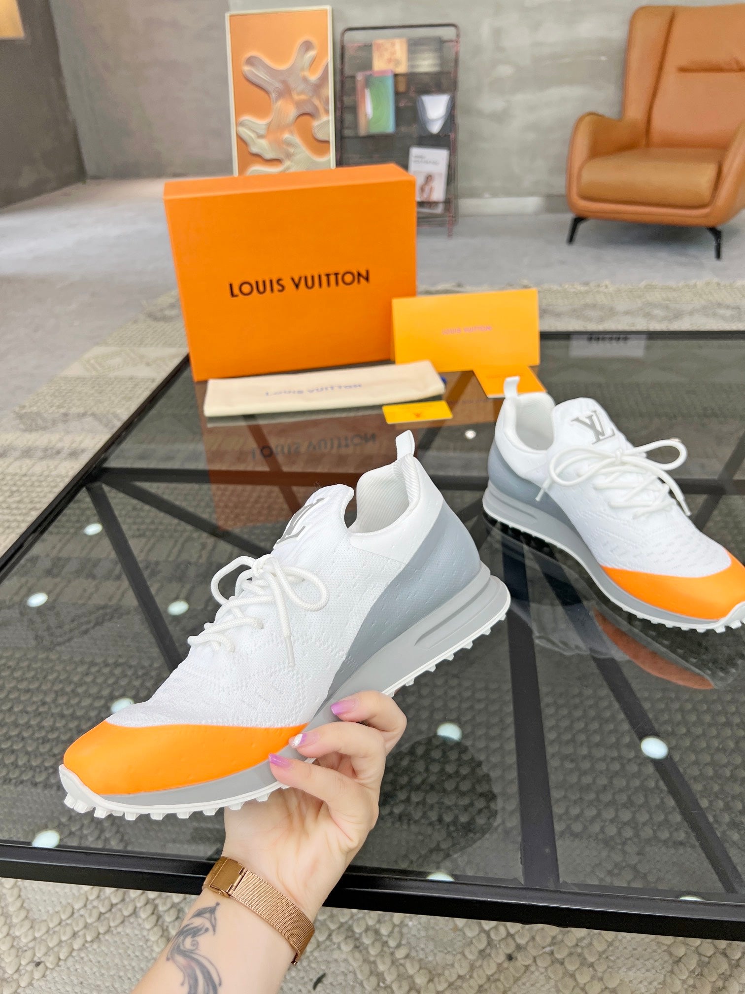 Louis Vuitton sneakers 23