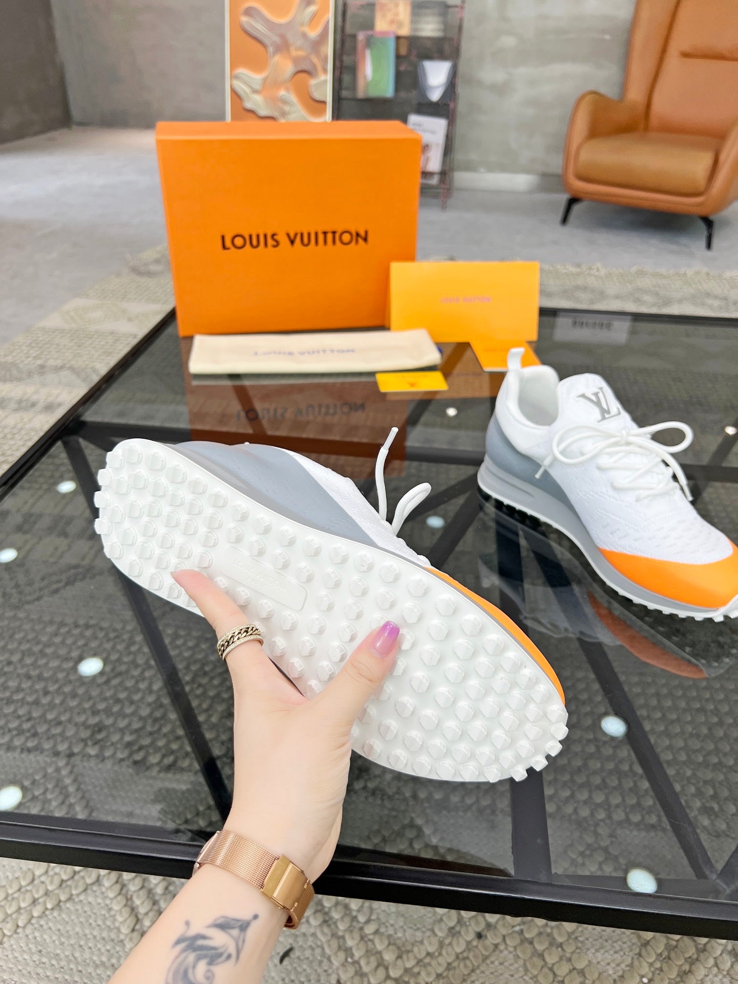 Louis Vuitton sneakers 23