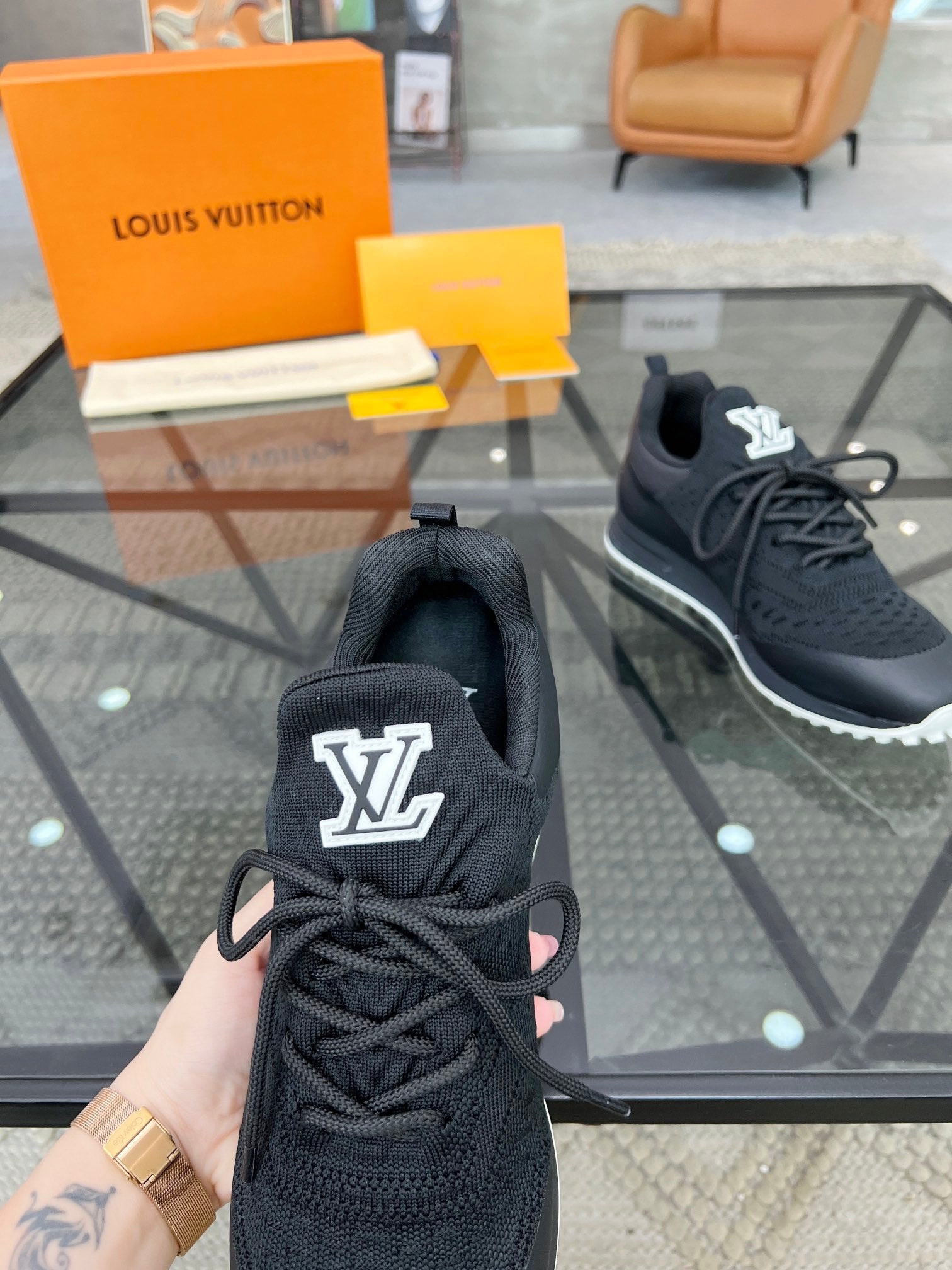 Louis Vuitton sneakers 24