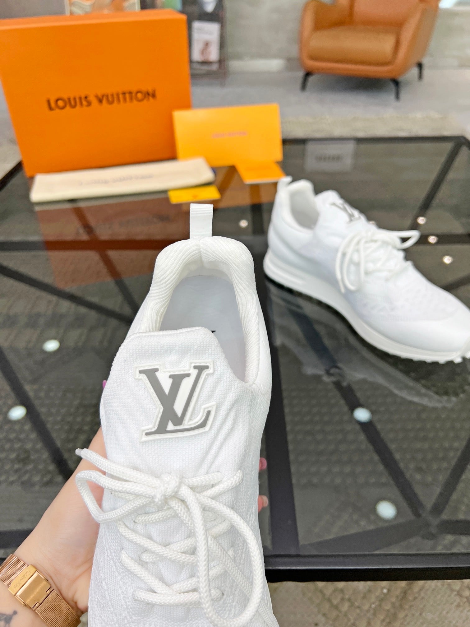 Louis Vuitton sneakers 26