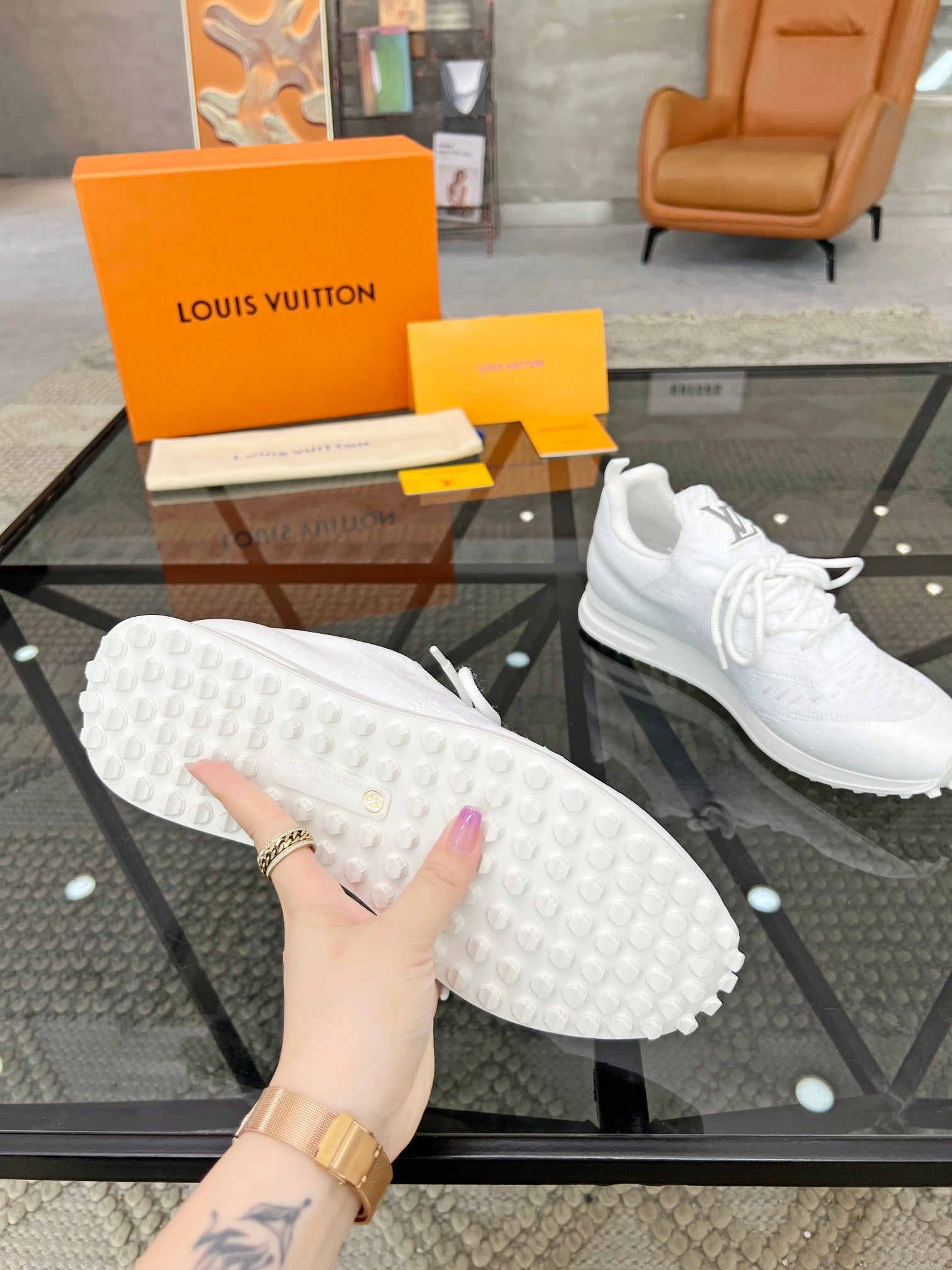 Louis Vuitton sneakers 26