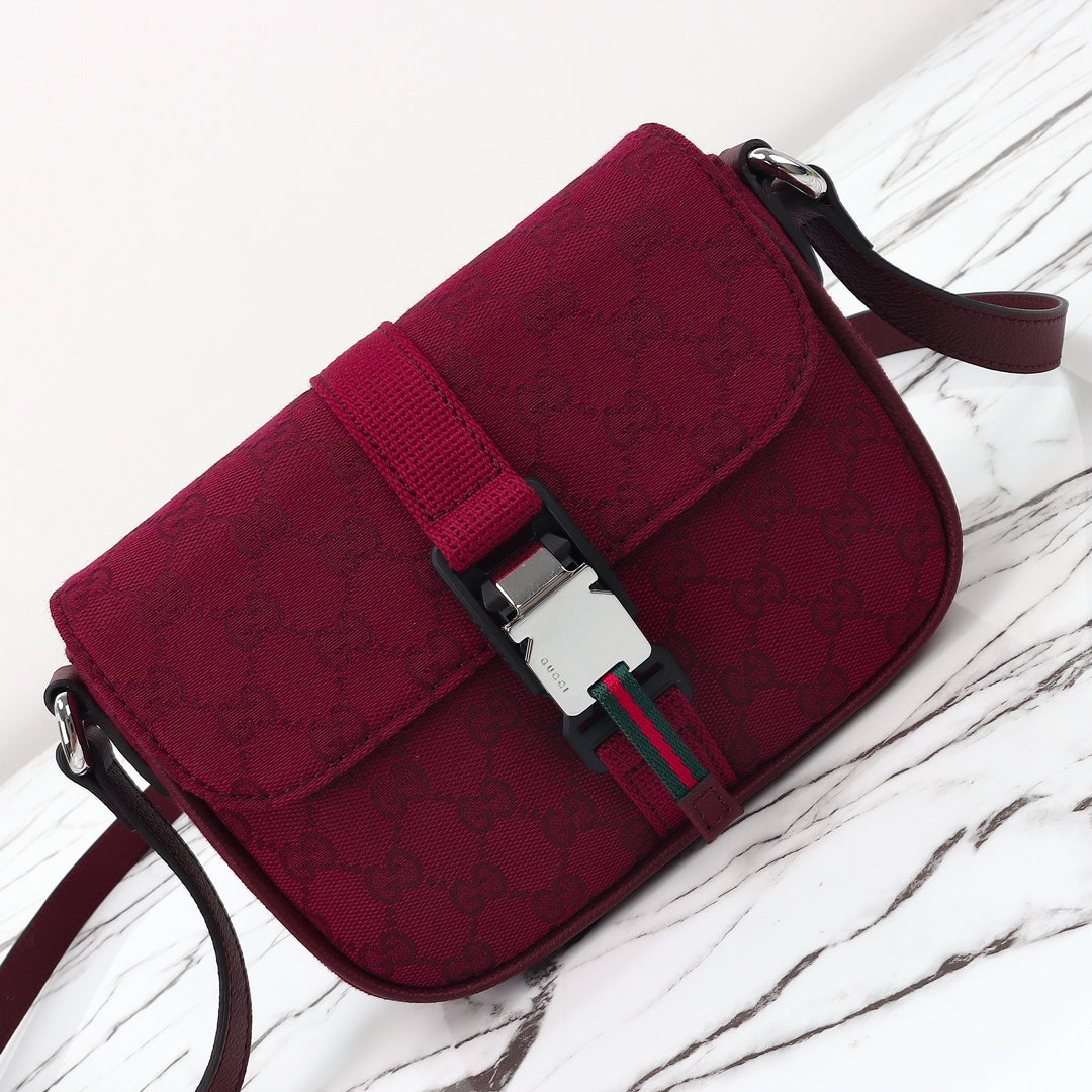 GUCCI women's bags 152
