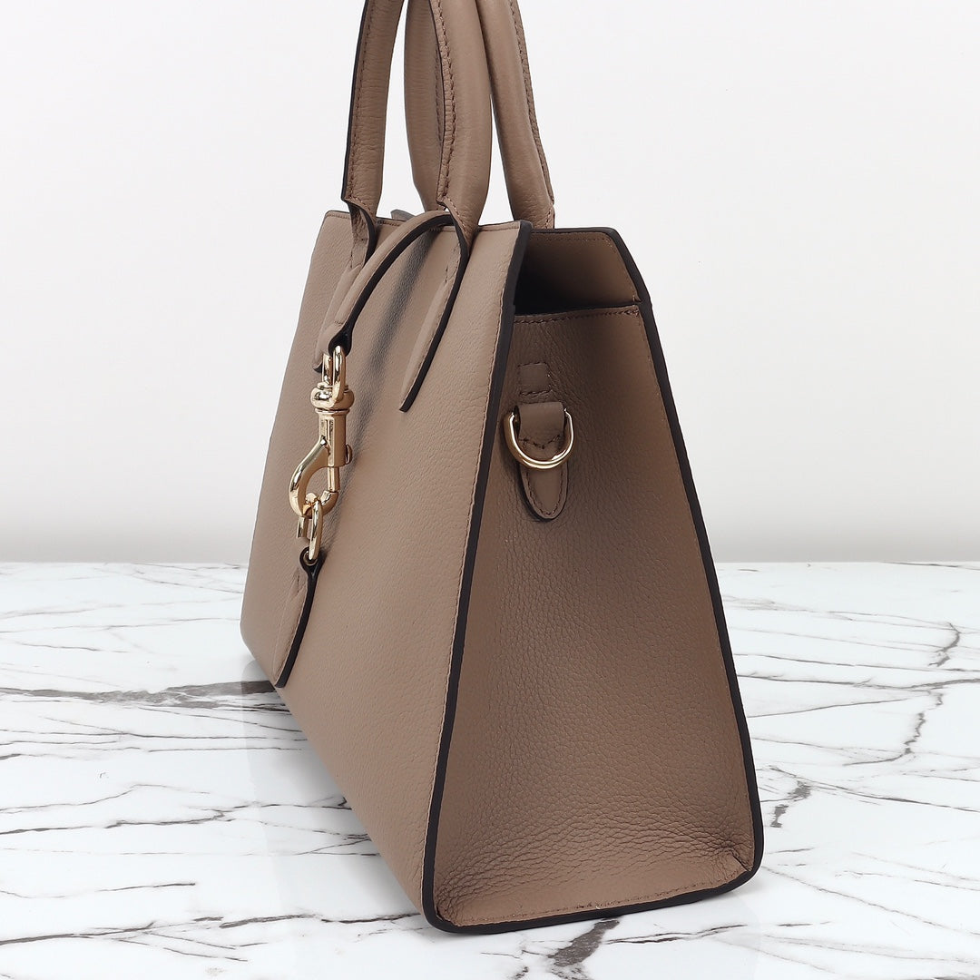 GUCCI women's bags 170