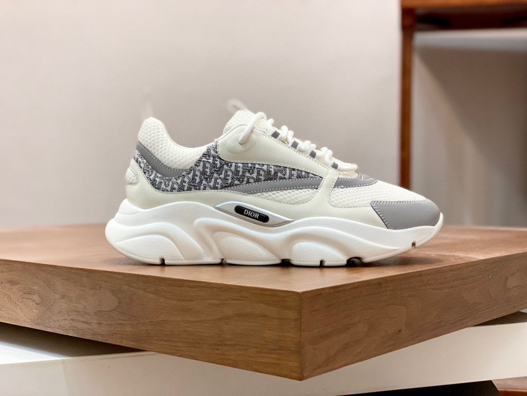 DIOR sneakers 03