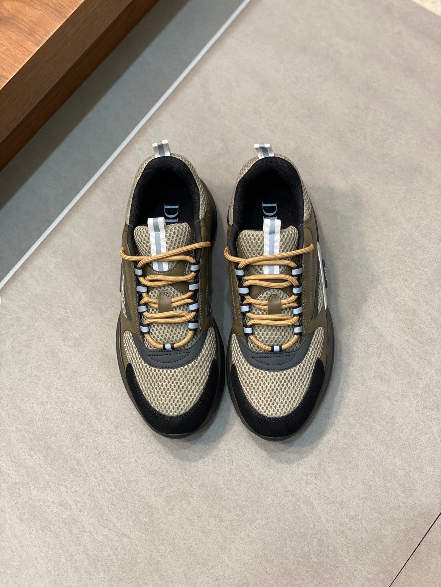 DIOR sneakers 05
