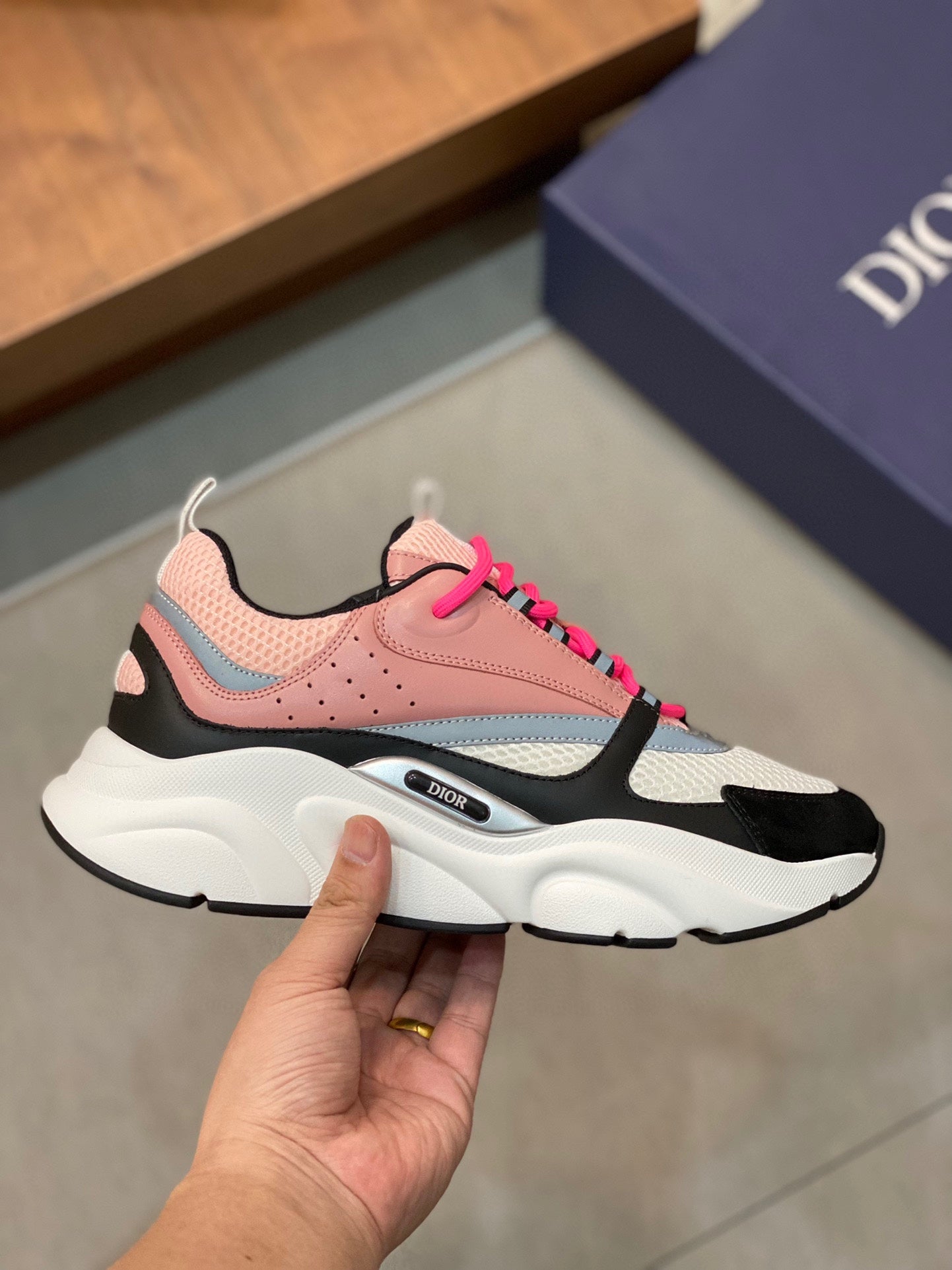 All sports shoes 06