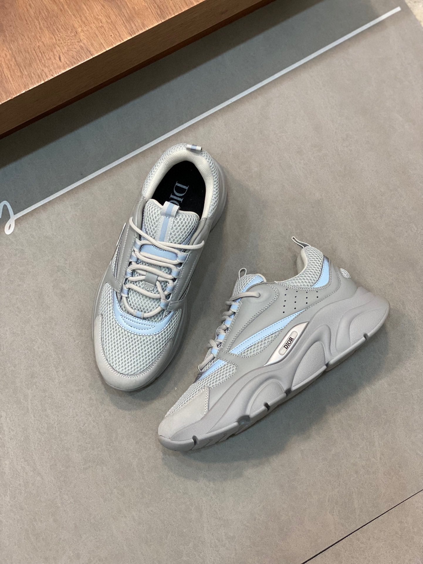 DIOR sneakers 07